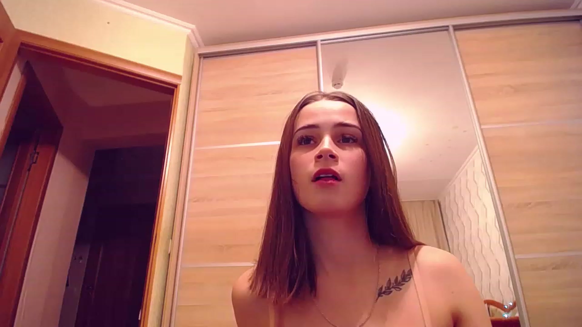 Gallery image thumbnail from Sexy_Kittyy_'s myfreecams stream on, 11/21/2022, 19:04 image 18 of 20