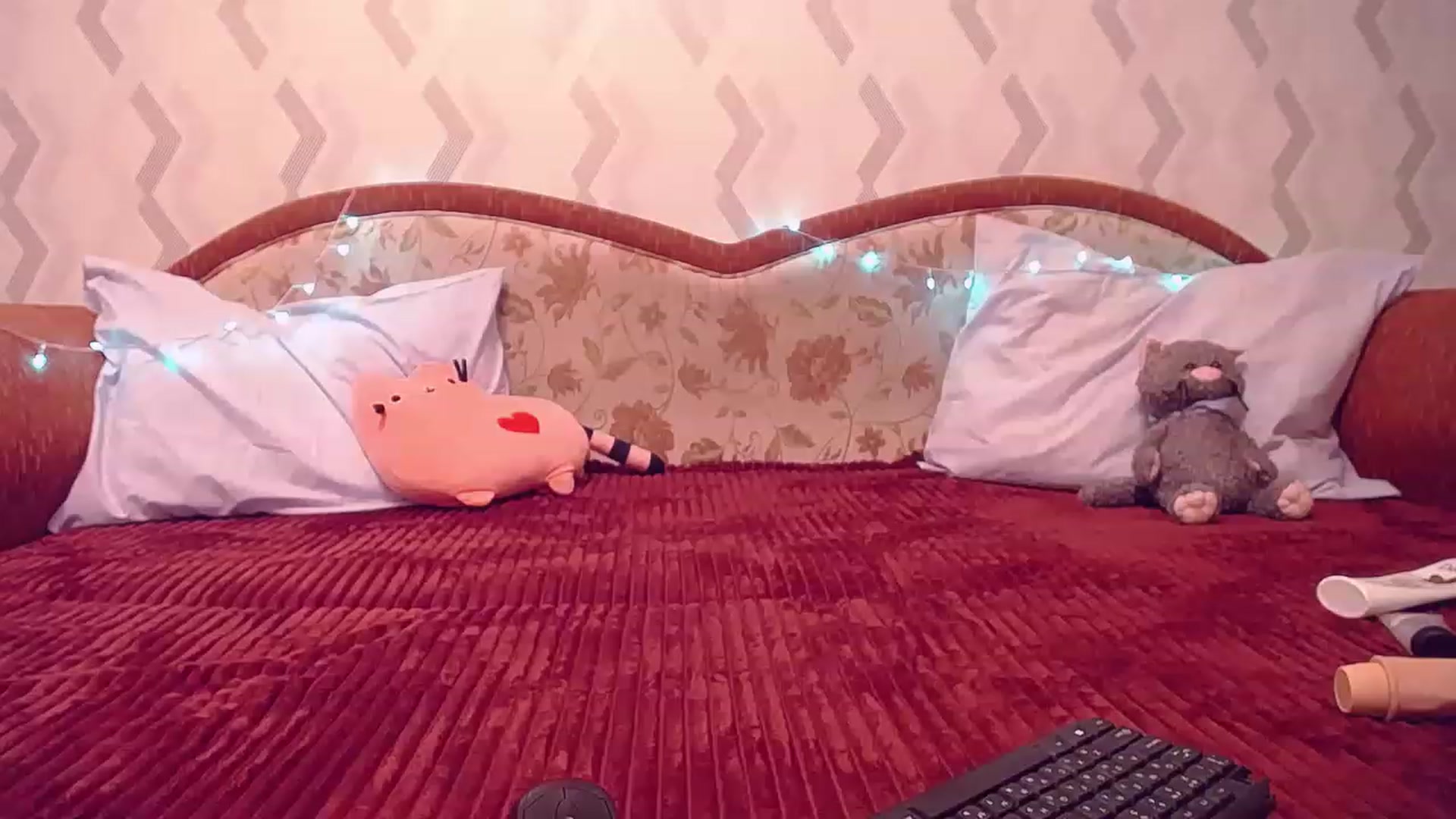 Gallery image thumbnail from Sexy_Kittyy_'s myfreecams stream on, 11/22/2022, 17:48 image 17 of 20