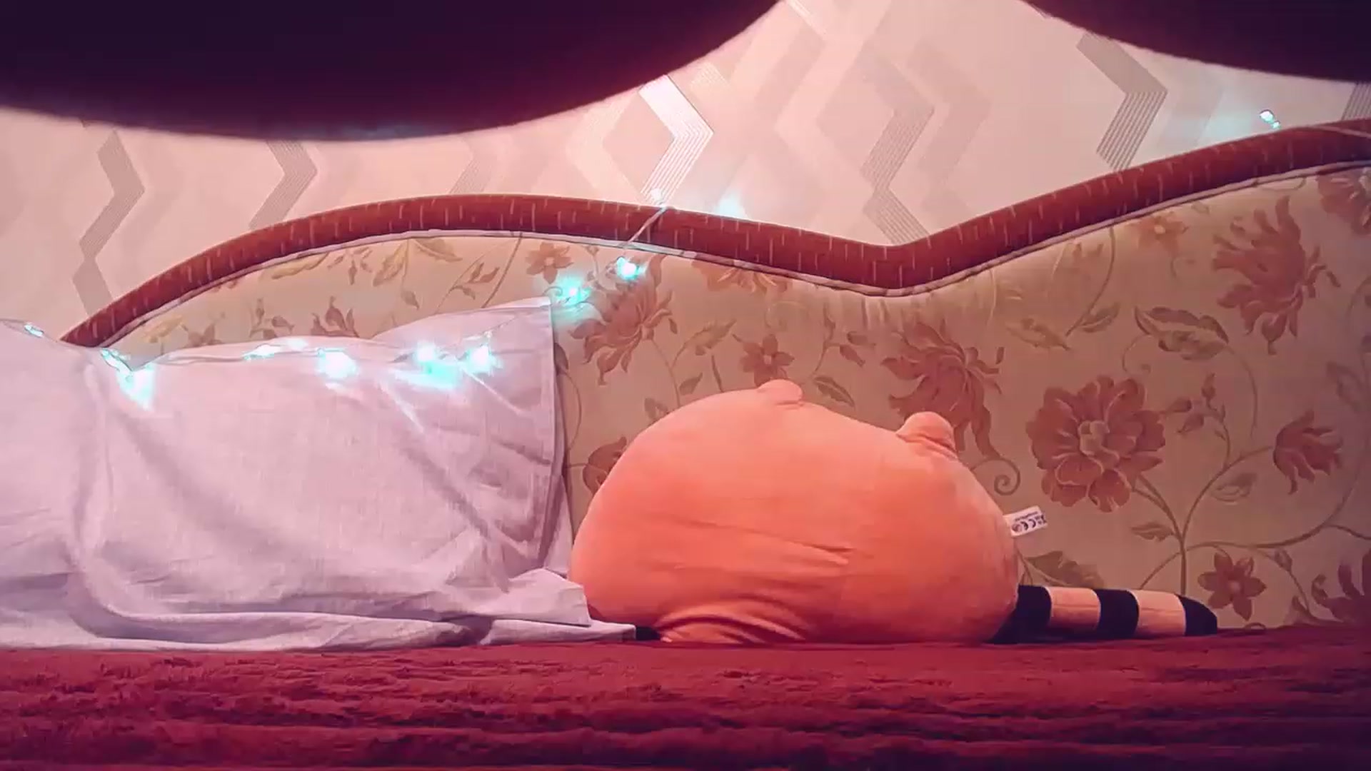 Gallery image thumbnail from Sexy_Kittyy_'s myfreecams stream on, 11/25/2022, 19:31 image 7 of 20