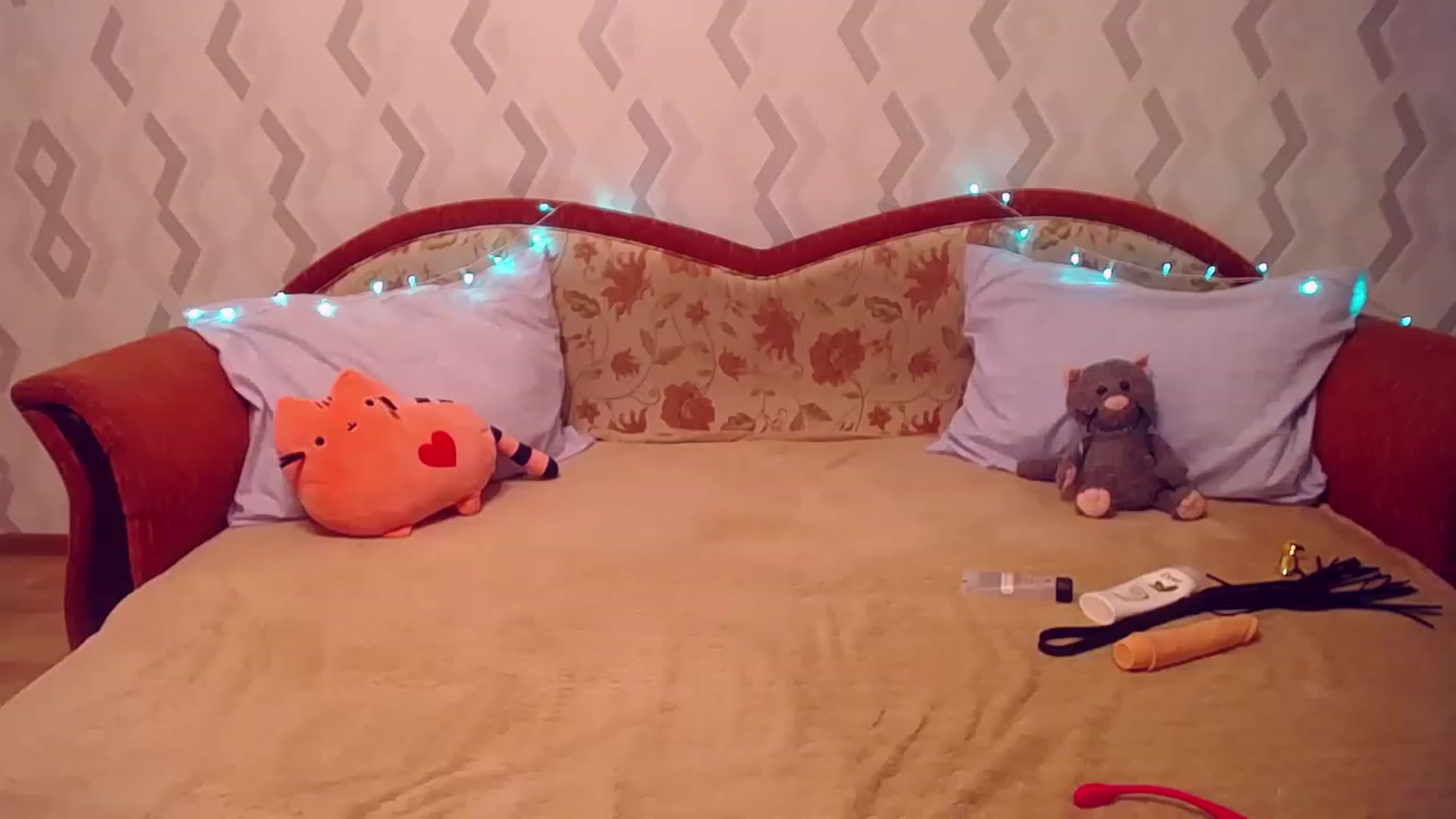 Gallery image thumbnail from Sexy_Kittyy_'s myfreecams stream on, 11/29/2022, 16:29 image 15 of 20