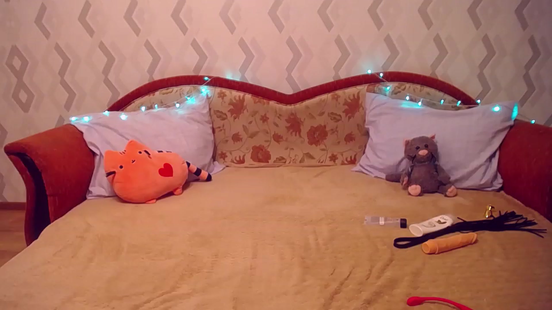 Gallery image thumbnail from Sexy_Kittyy_'s myfreecams stream on, 11/29/2022, 16:29 image 13 of 20