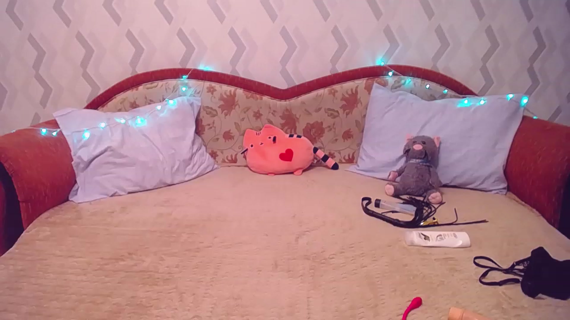 Gallery image thumbnail from Sexy_Kittyy_'s myfreecams stream on, 11/30/2022, 22:18 image 16 of 20