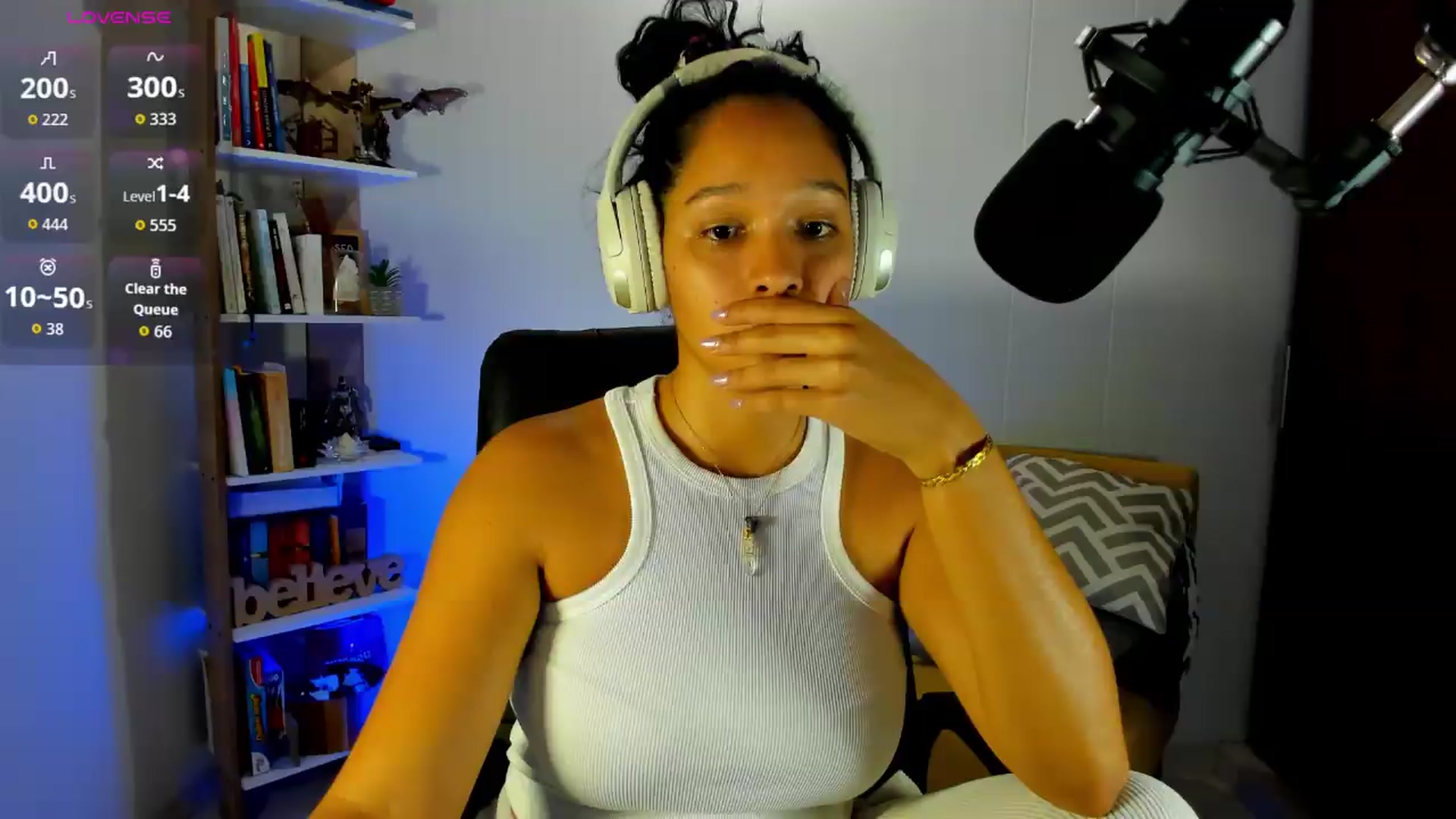 Gallery image thumbnail from Sexy_Latina's myfreecams stream on, 07/11/2026, 08:20 image 11 of 20