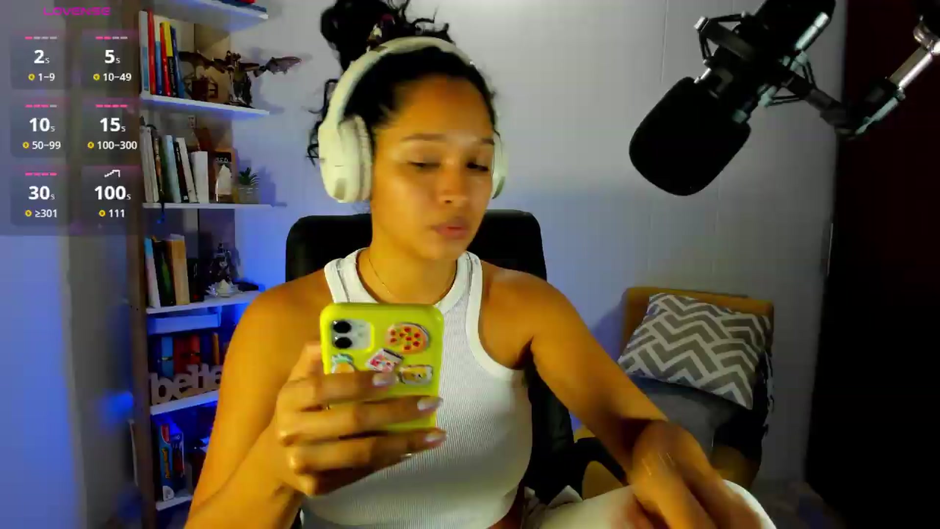 Gallery image thumbnail from Sexy_Latina's myfreecams stream on, 07/11/2026, 08:20 image 4 of 20