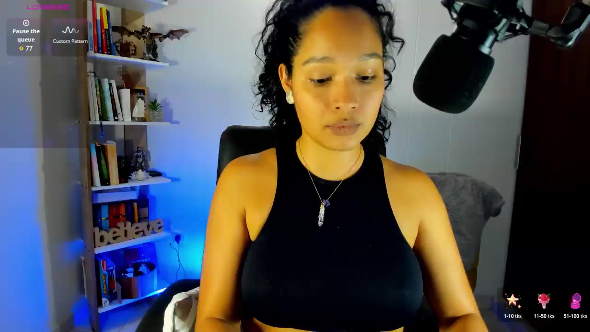Gallery image thumbnail from Sexy_Latina's myfreecams stream on, 07/13/2026, 06:07 image 6 of 20