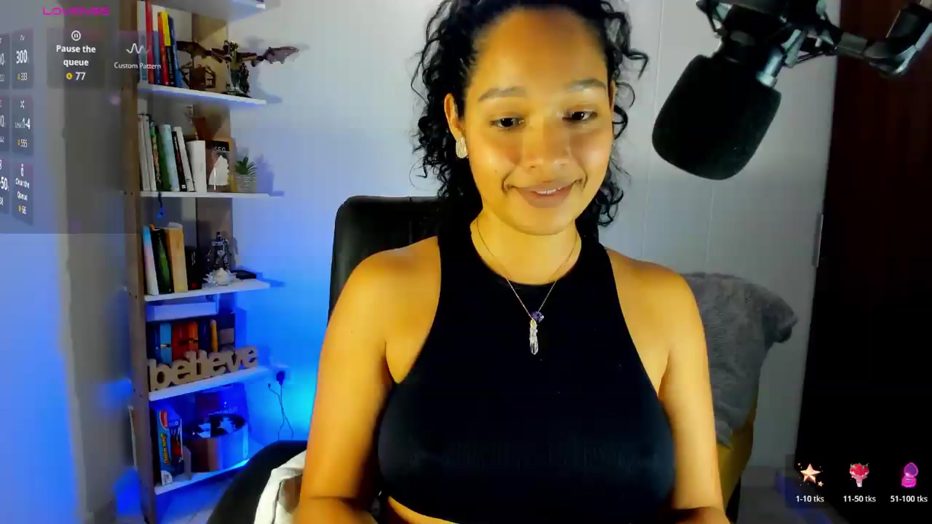 Gallery image thumbnail from Sexy_Latina's myfreecams stream on, 07/13/2026, 06:07 image 17 of 20