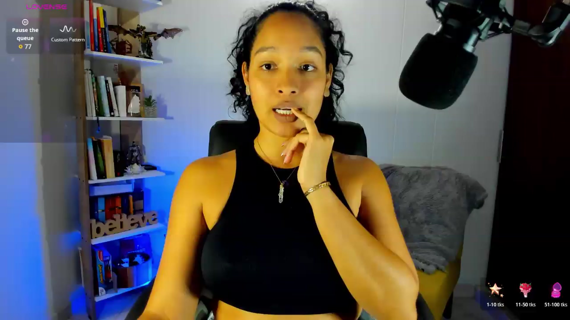 Gallery image thumbnail from Sexy_Latina's myfreecams stream on, 07/13/2026, 06:07 image 1 of 20