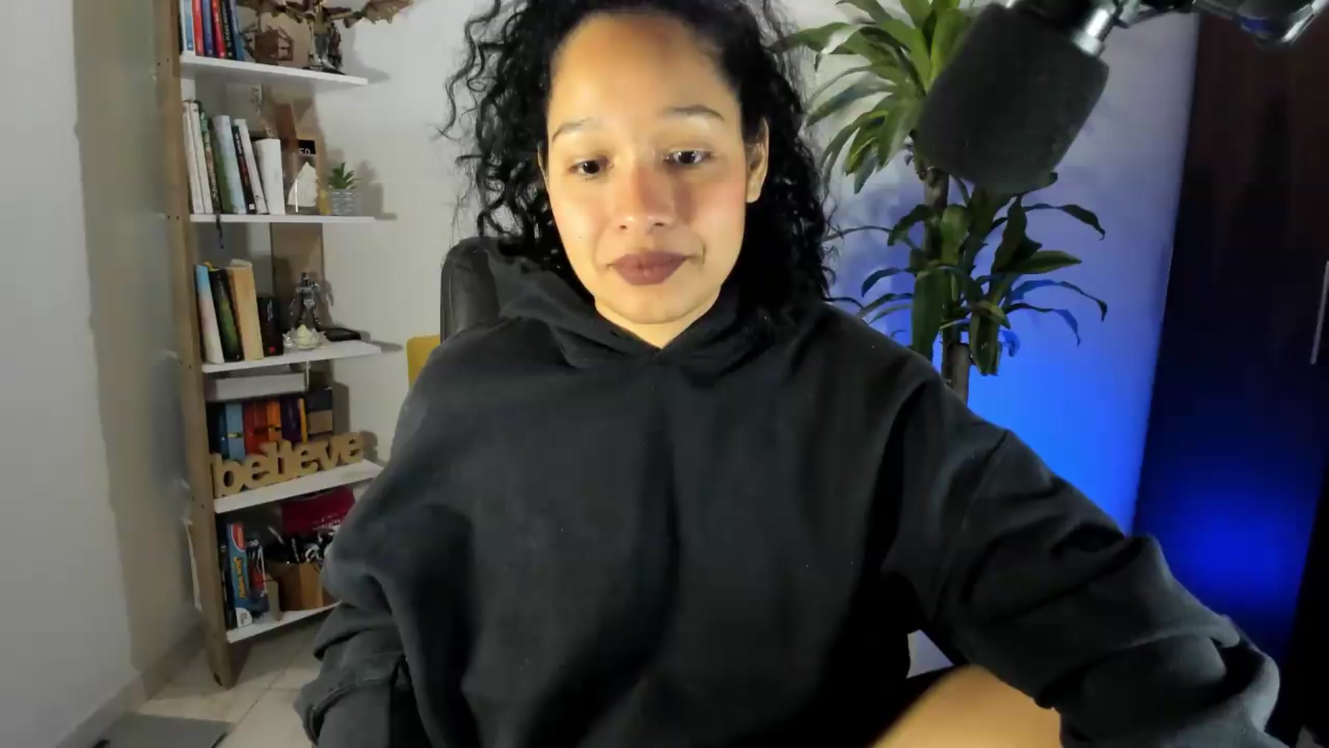 Gallery image thumbnail from Sexy_Latina's myfreecams stream on, 07/27/2026, 06:58 image 3 of 20