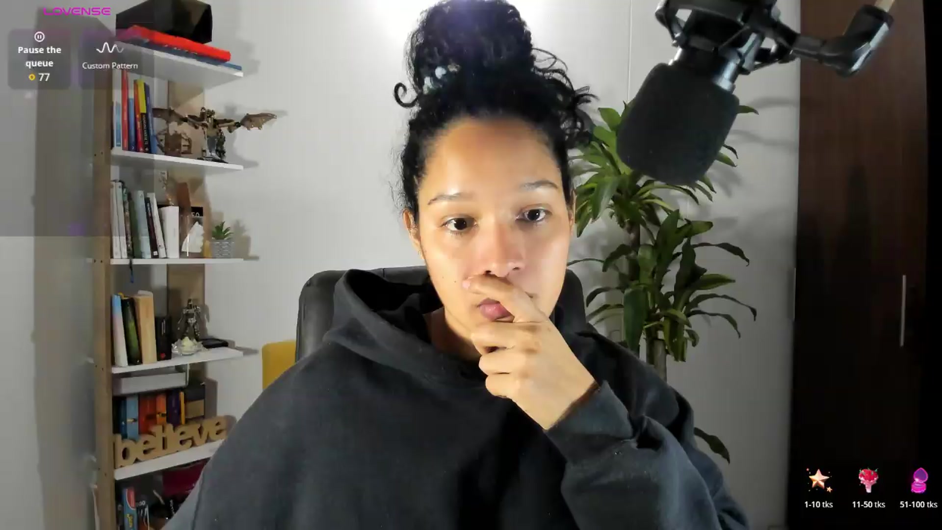 Gallery image thumbnail from Sexy_Latina's myfreecams stream on, 07/27/2026, 07:59 image 19 of 20