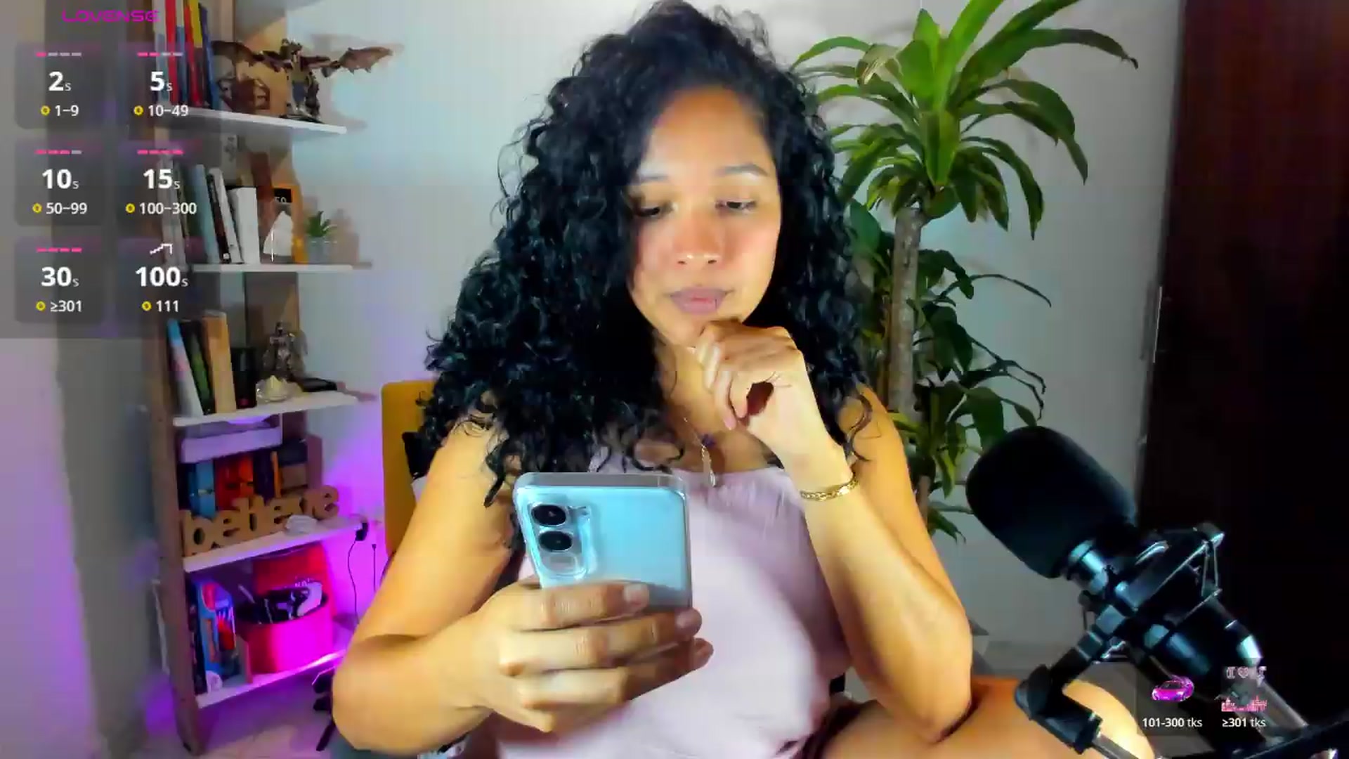 Gallery image thumbnail from Sexy_Latina's myfreecams stream on, 07/29/2026, 04:54 image 7 of 20