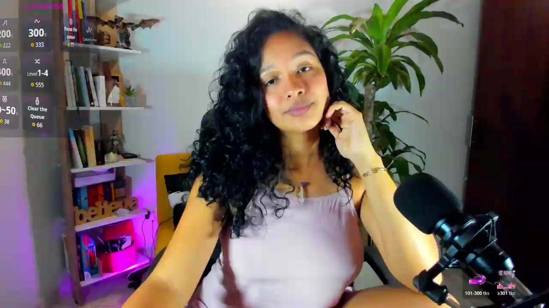 Gallery image thumbnail from Sexy_Latina's myfreecams stream on, 07/29/2026, 04:54 image 8 of 20