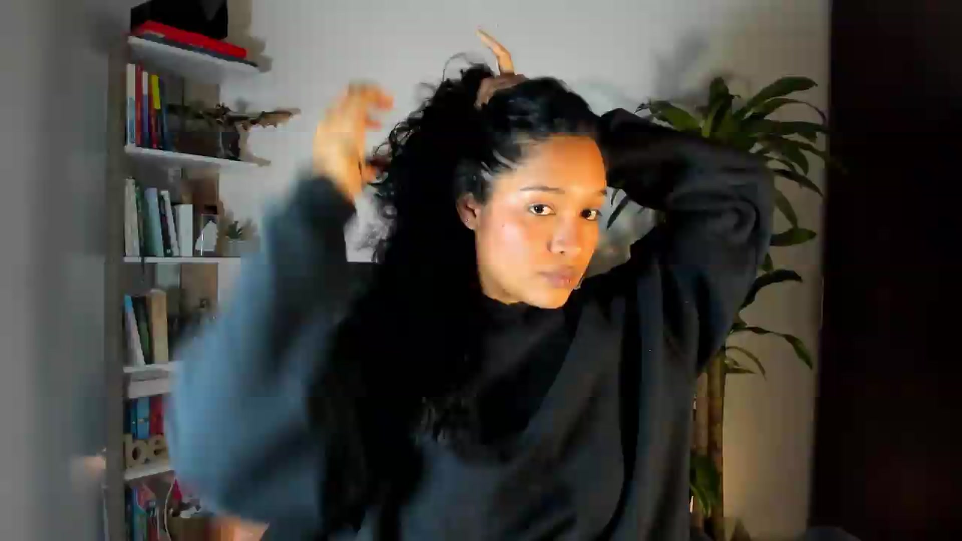 Gallery image thumbnail from Sexy_Latina's myfreecams stream on, 07/30/2026, 07:44 image 10 of 20