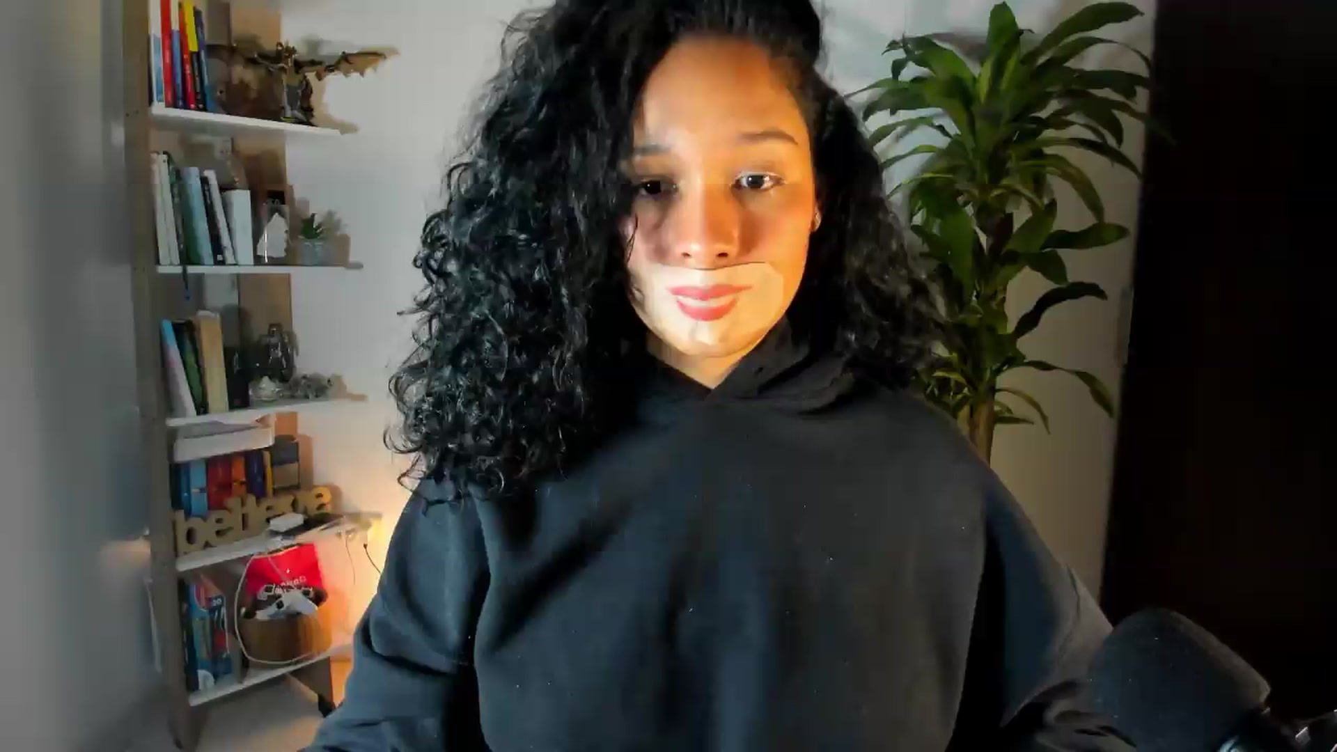 Gallery image thumbnail from Sexy_Latina's myfreecams stream on, 07/30/2026, 07:44 image 12 of 20