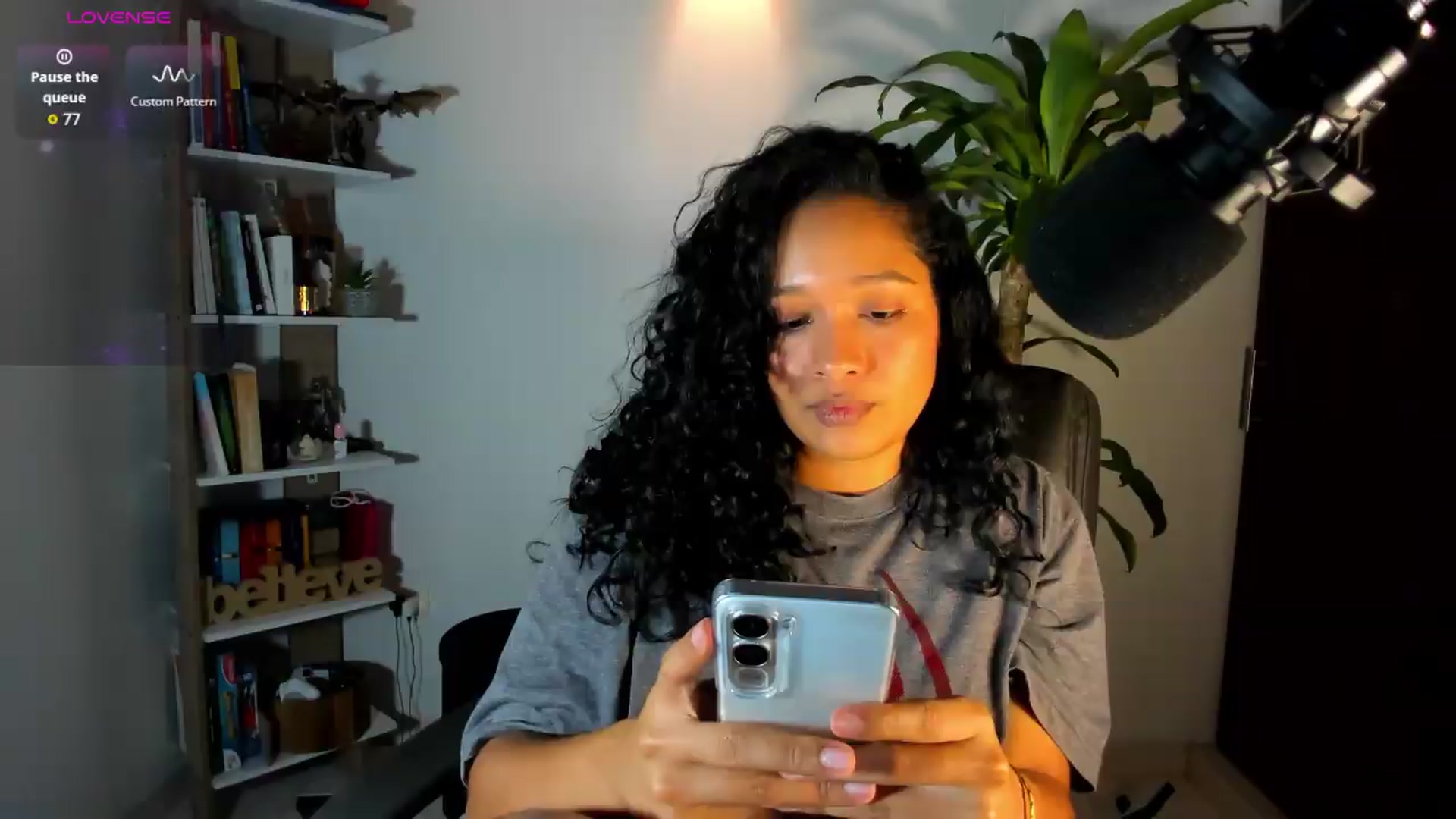 Gallery image thumbnail from Sexy_Latina's myfreecams stream on, 08/03/2026, 08:23 image 14 of 20