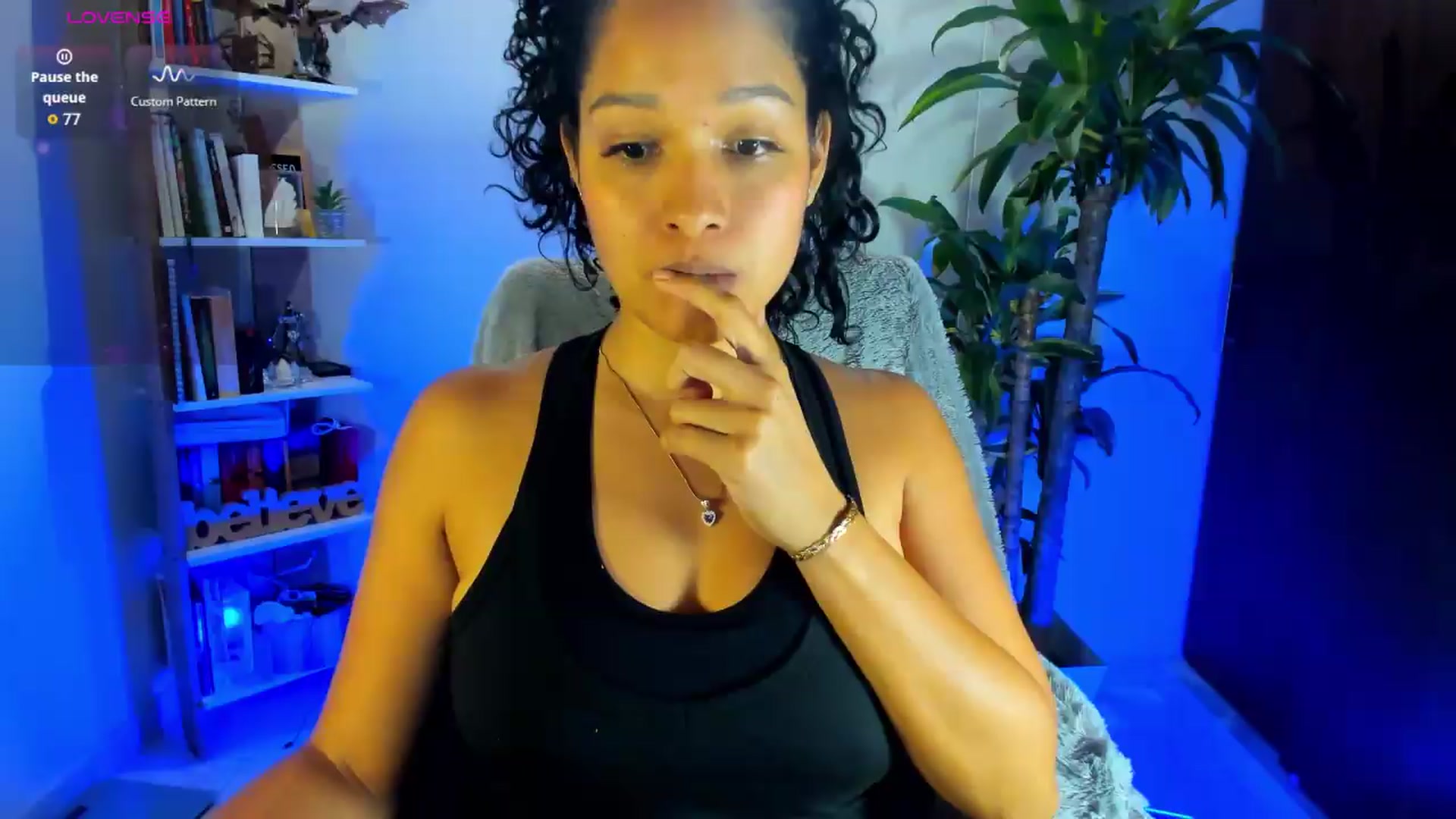 Gallery image thumbnail from Sexy_Latina's myfreecams stream on, 08/07/2026, 07:49 image 10 of 20