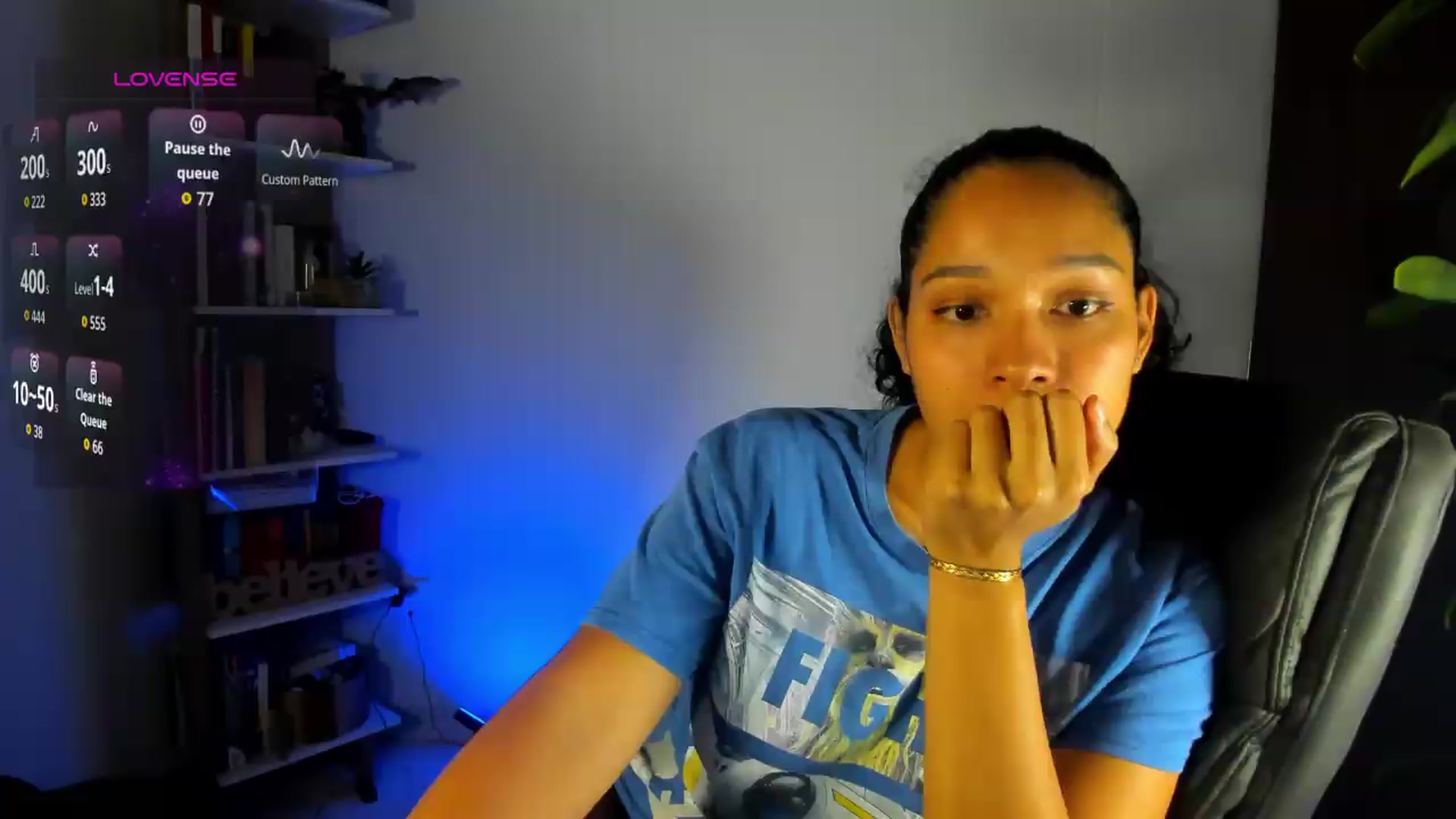 Gallery image thumbnail from Sexy_Latina's myfreecams stream on, 08/18/2026, 08:00 image 15 of 20
