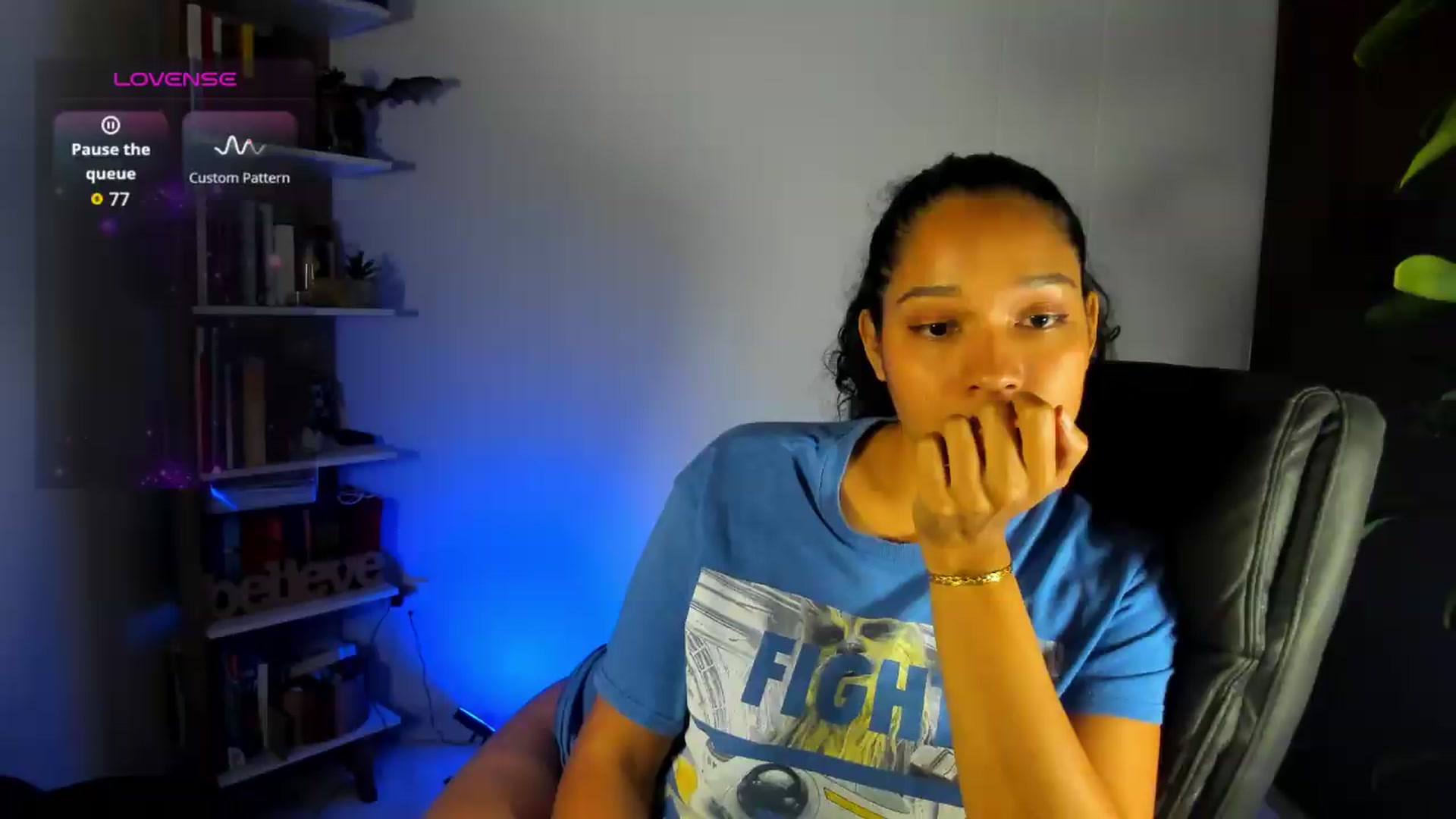 Gallery image thumbnail from Sexy_Latina's myfreecams stream on, 08/18/2026, 08:00 image 18 of 20