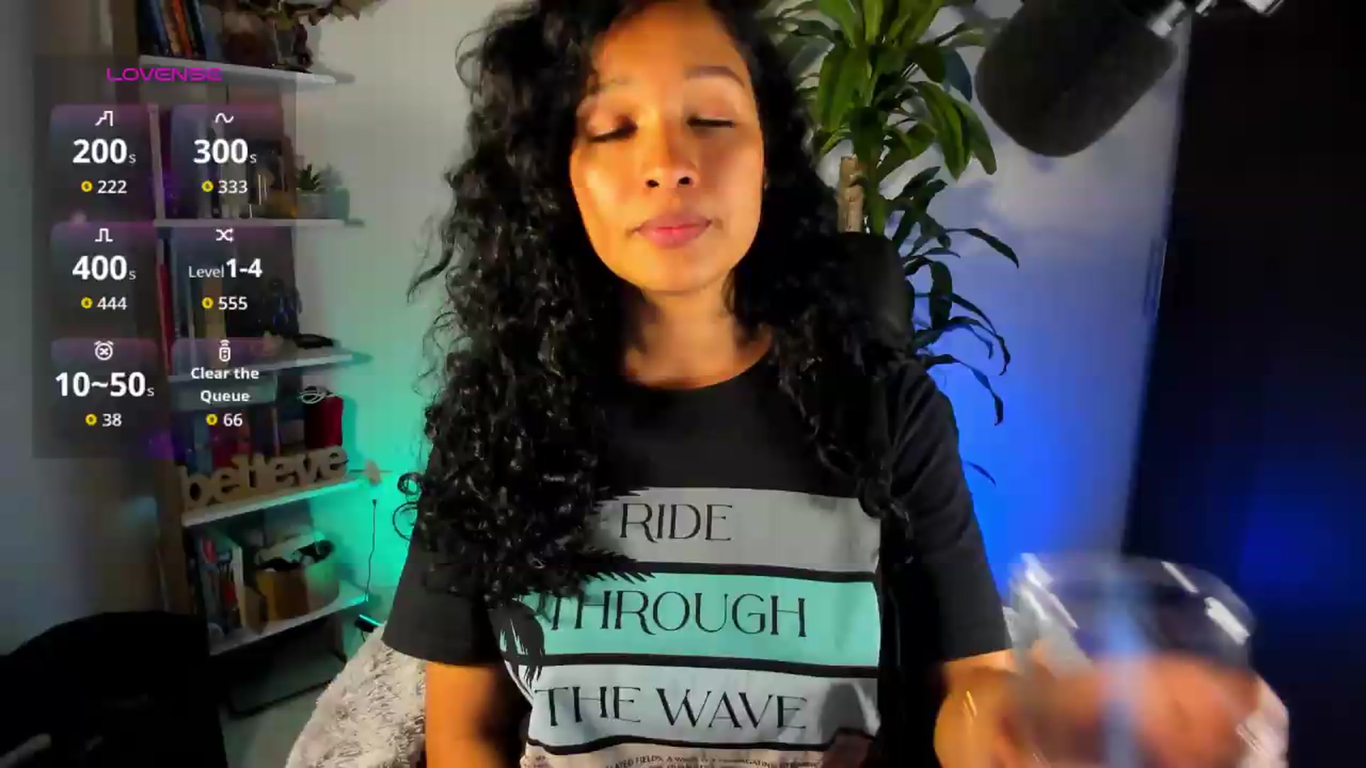 Gallery image thumbnail from Sexy_Latina's myfreecams stream on, 08/20/2026, 06:36 image 5 of 20