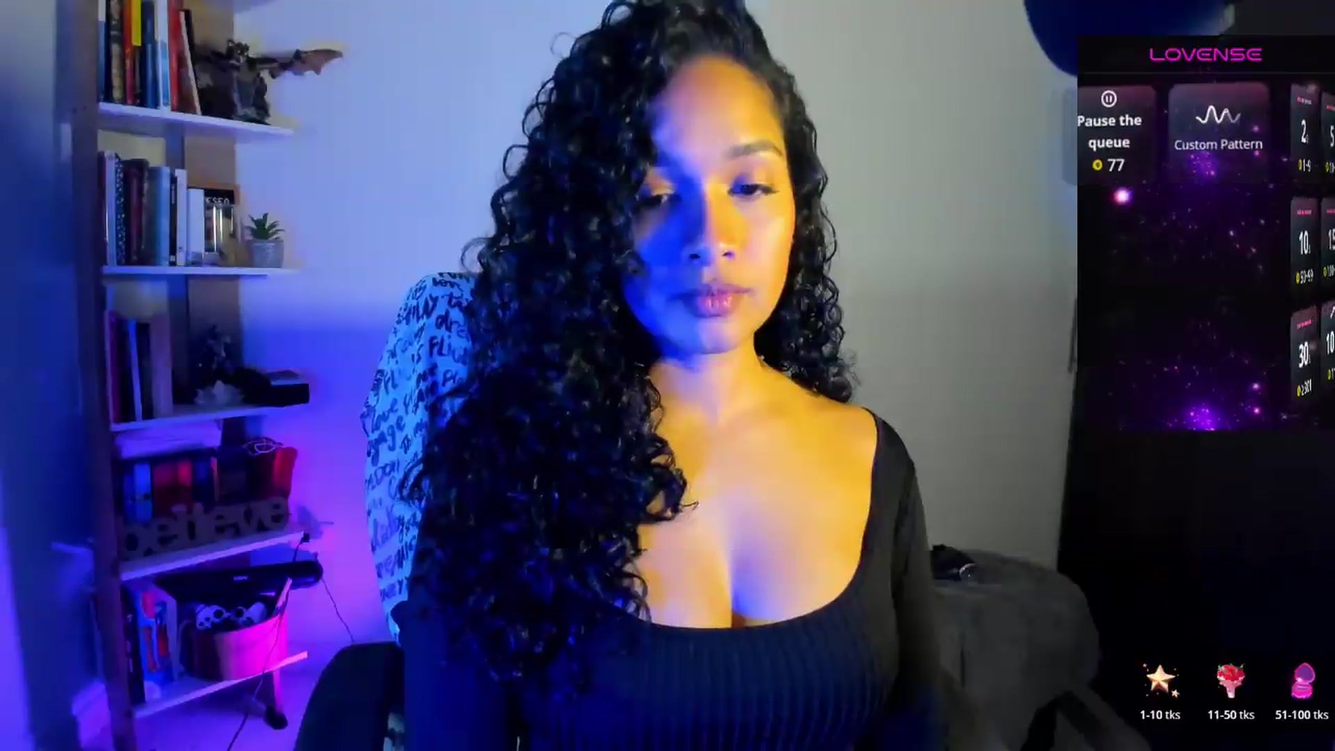 Gallery image thumbnail from Sexy_Latina's myfreecams stream on, 09/15/2026, 06:10 image 8 of 20