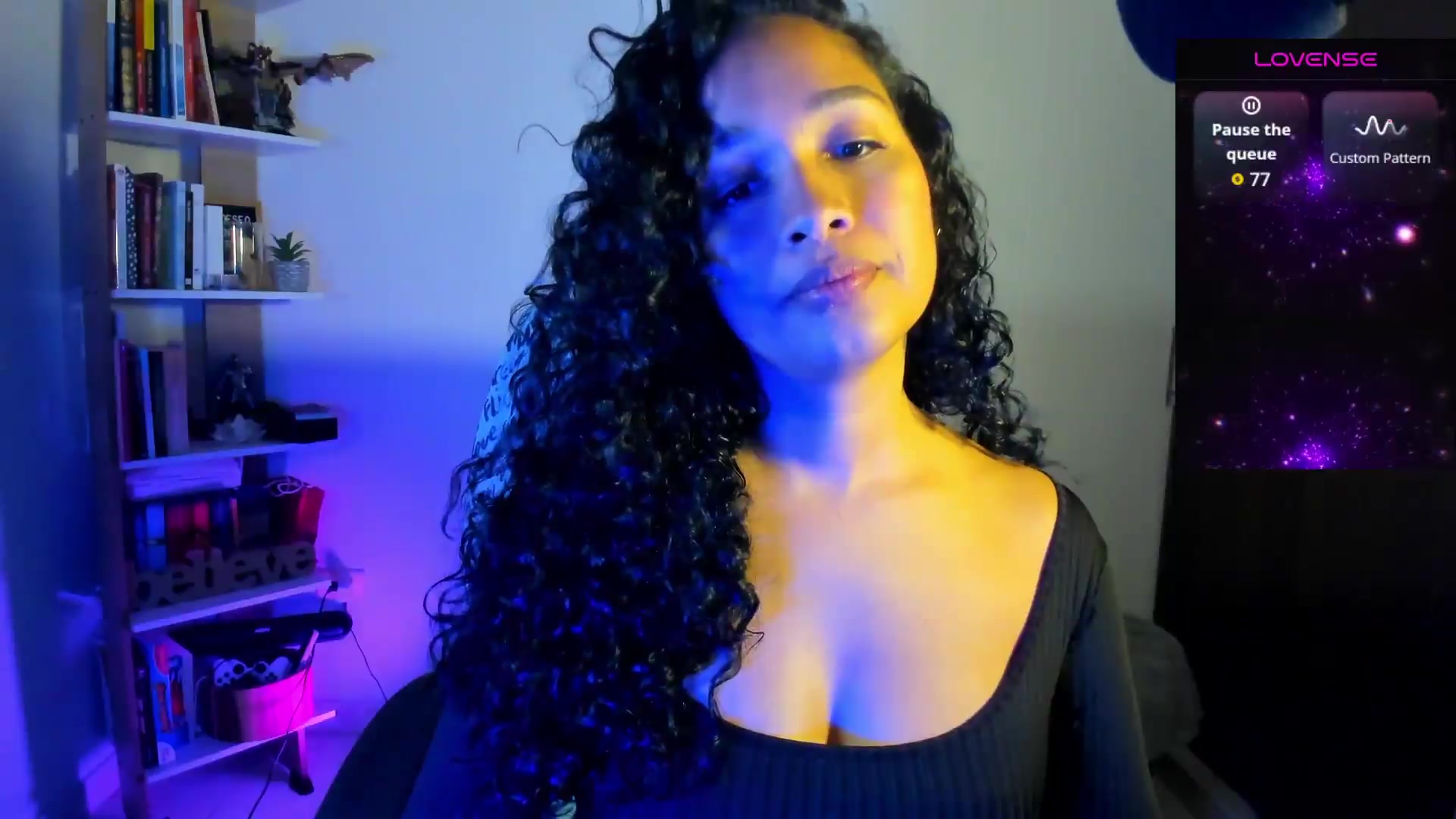 Gallery image thumbnail from Sexy_Latina's myfreecams stream on, 09/15/2026, 06:10 image 18 of 20