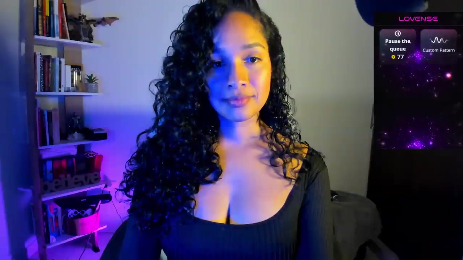 Gallery image thumbnail from Sexy_Latina's myfreecams stream on, 09/15/2026, 06:10 image 5 of 20