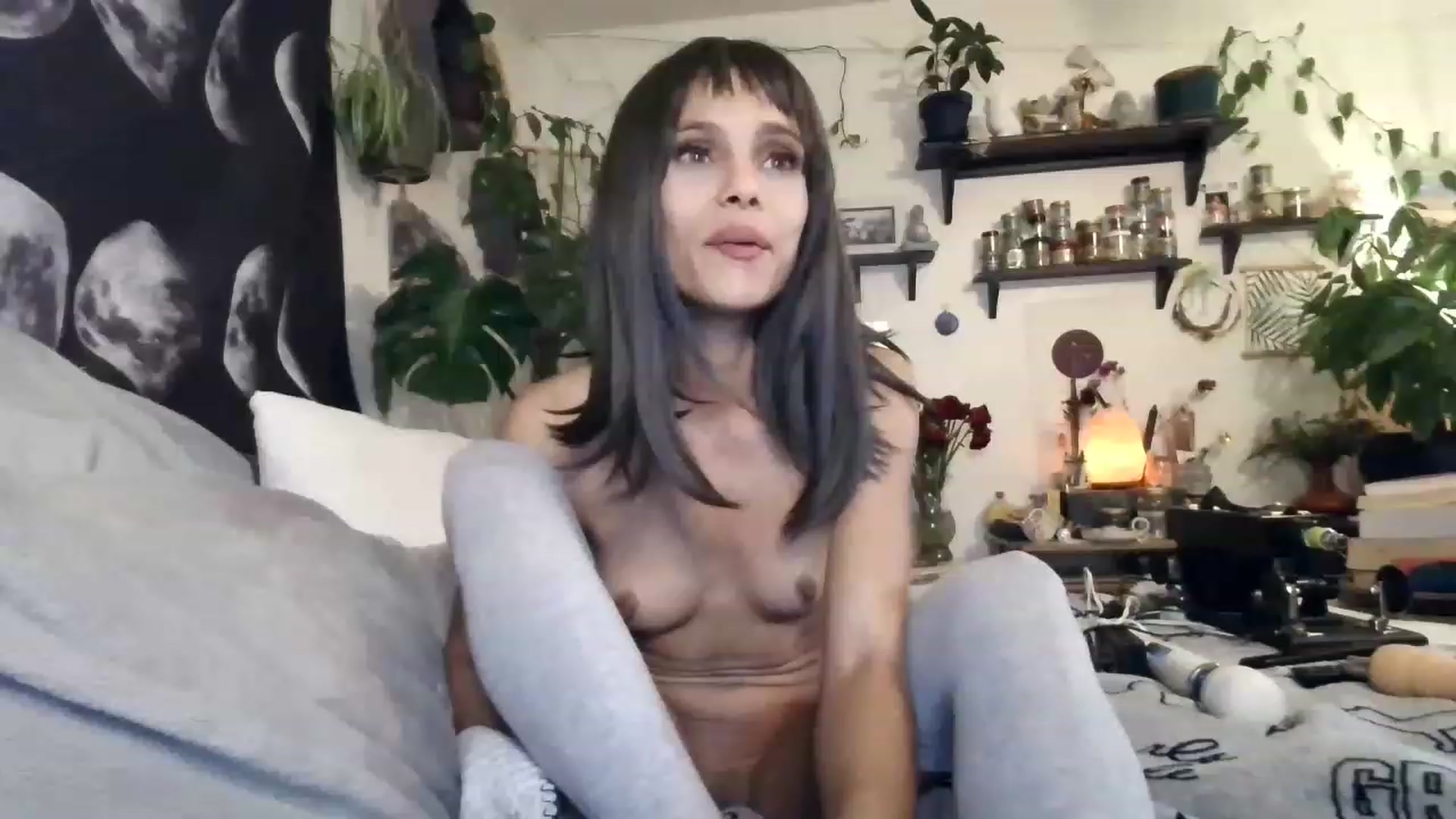 Gallery image thumbnail from Sexy_Lexi88's myfreecams stream on, 02/16/2023, 10:58 image 18 of 20