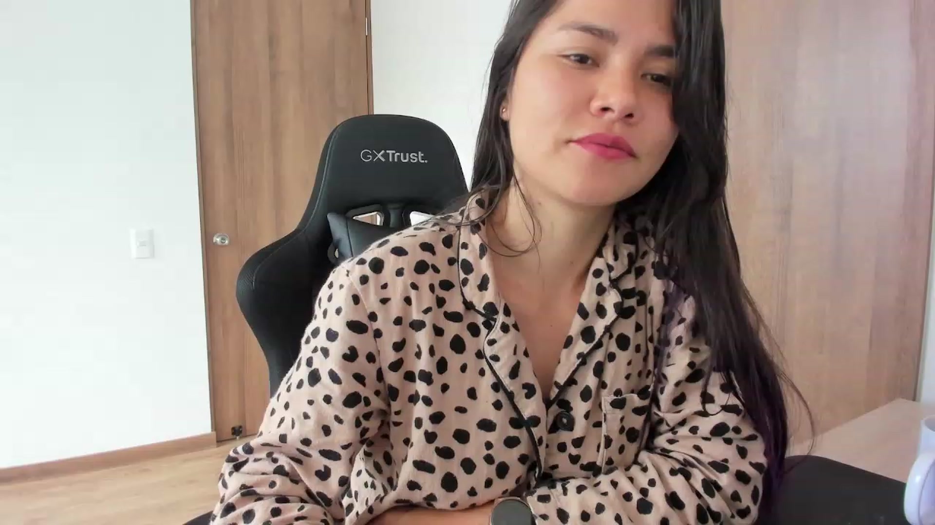 Gallery image thumbnail from Sexy_Nattaly's myfreecams stream on, 02/27/2023, 17:33 image 16 of 20
