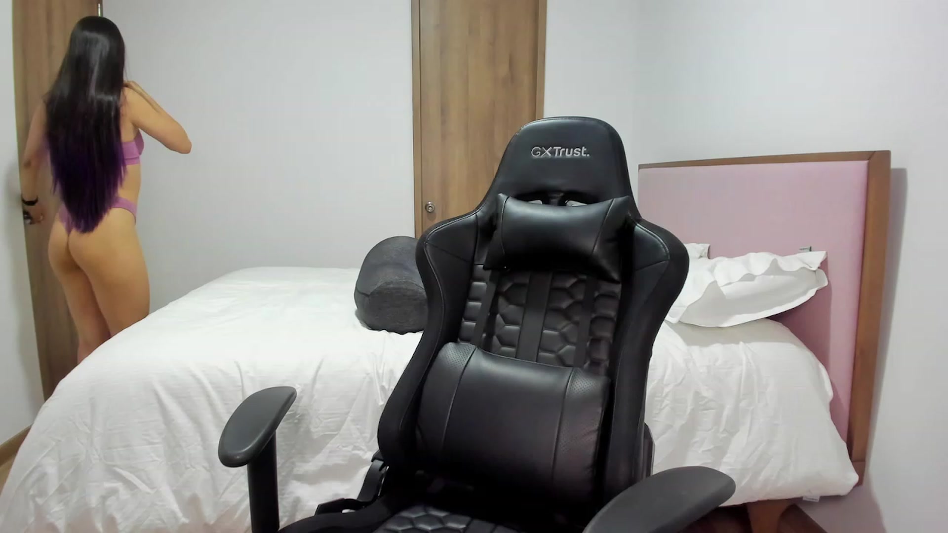 Gallery image thumbnail from Sexy_Nattaly's myfreecams stream on, 06/29/2023, 05:07 image 1 of 20
