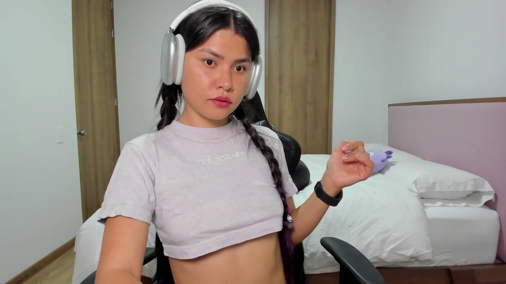 Gallery image thumbnail from Sexy_Nattaly's myfreecams stream on, 07/04/2023, 05:33 image 16 of 20