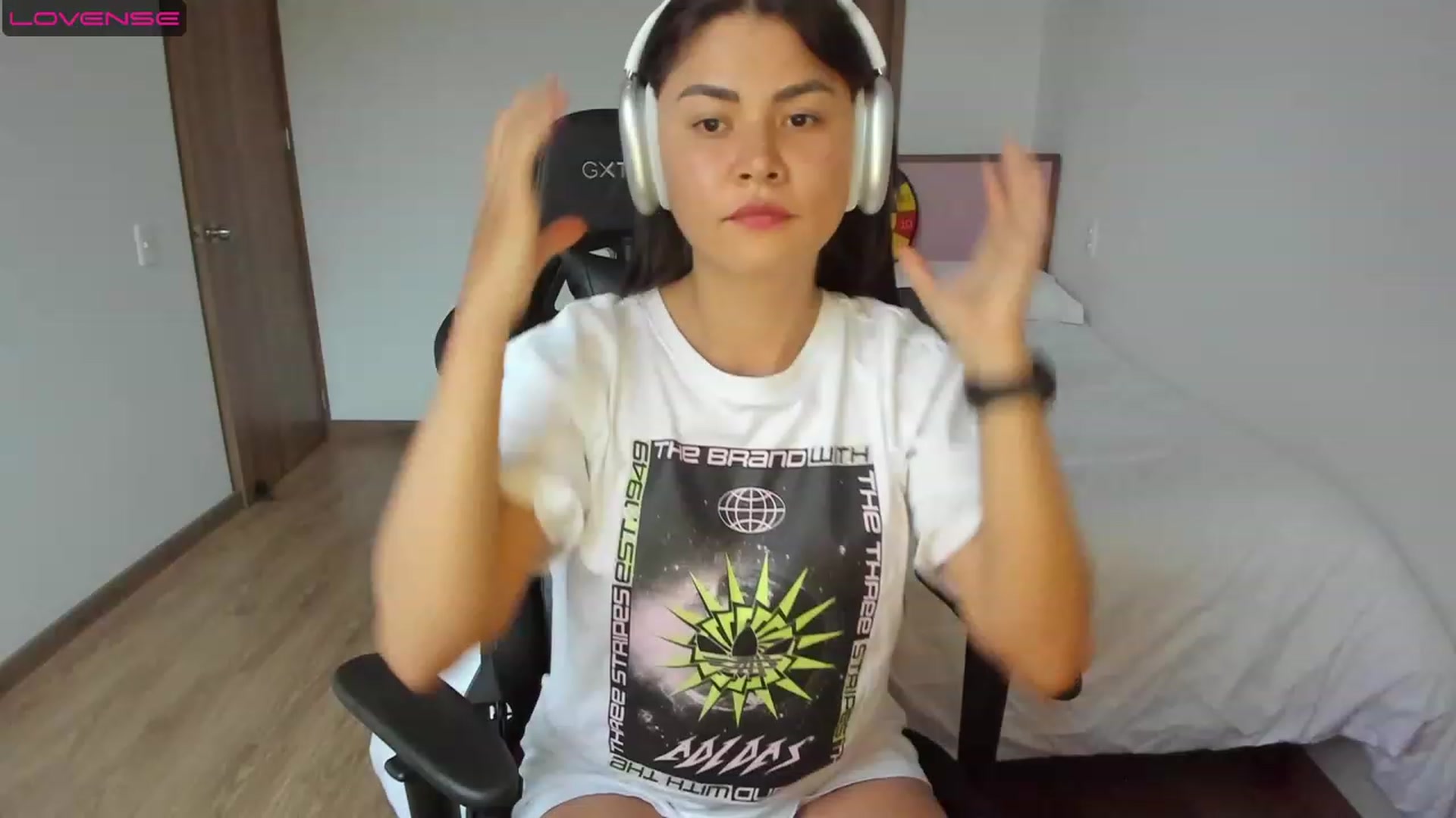 Gallery image thumbnail from Sexy_Nattaly's myfreecams stream on, 07/25/2023, 23:31 image 10 of 20