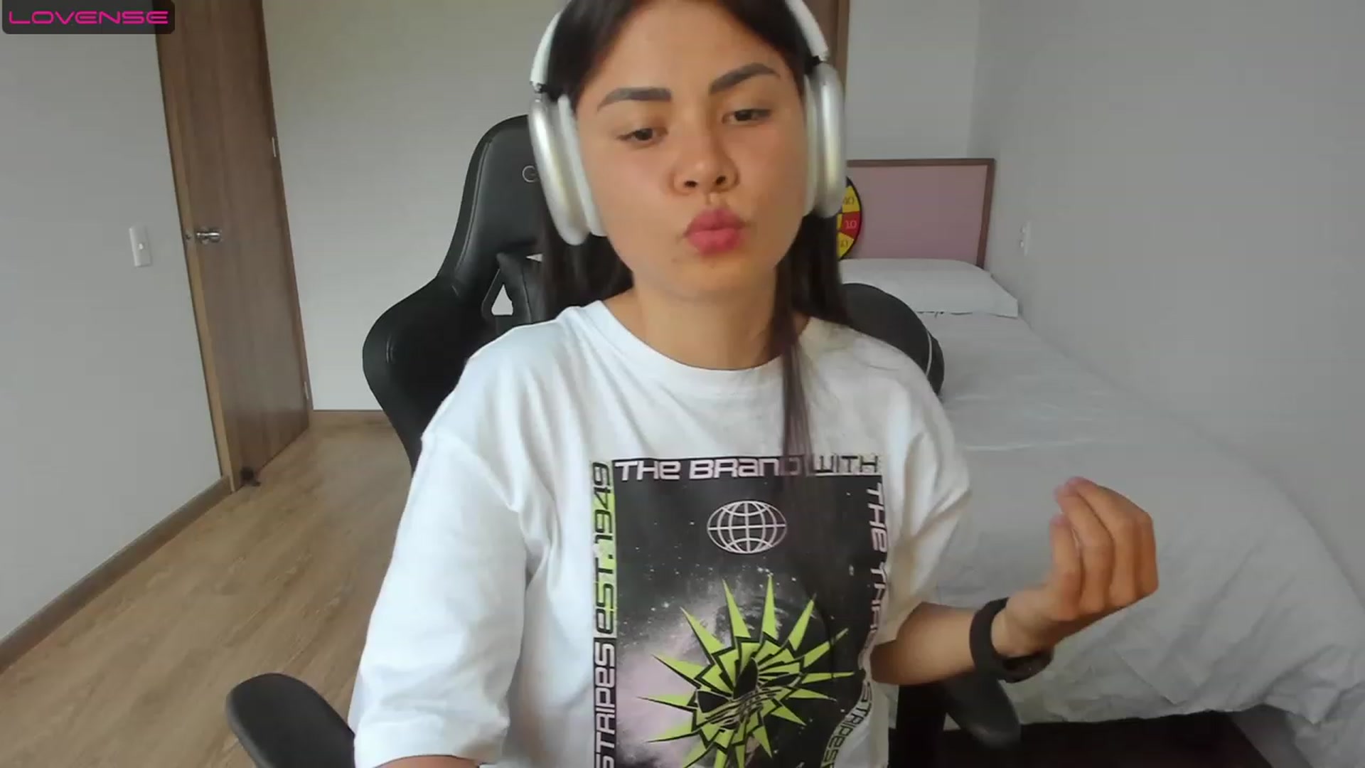 Gallery image thumbnail from Sexy_Nattaly's myfreecams stream on, 07/25/2023, 23:31 image 3 of 20
