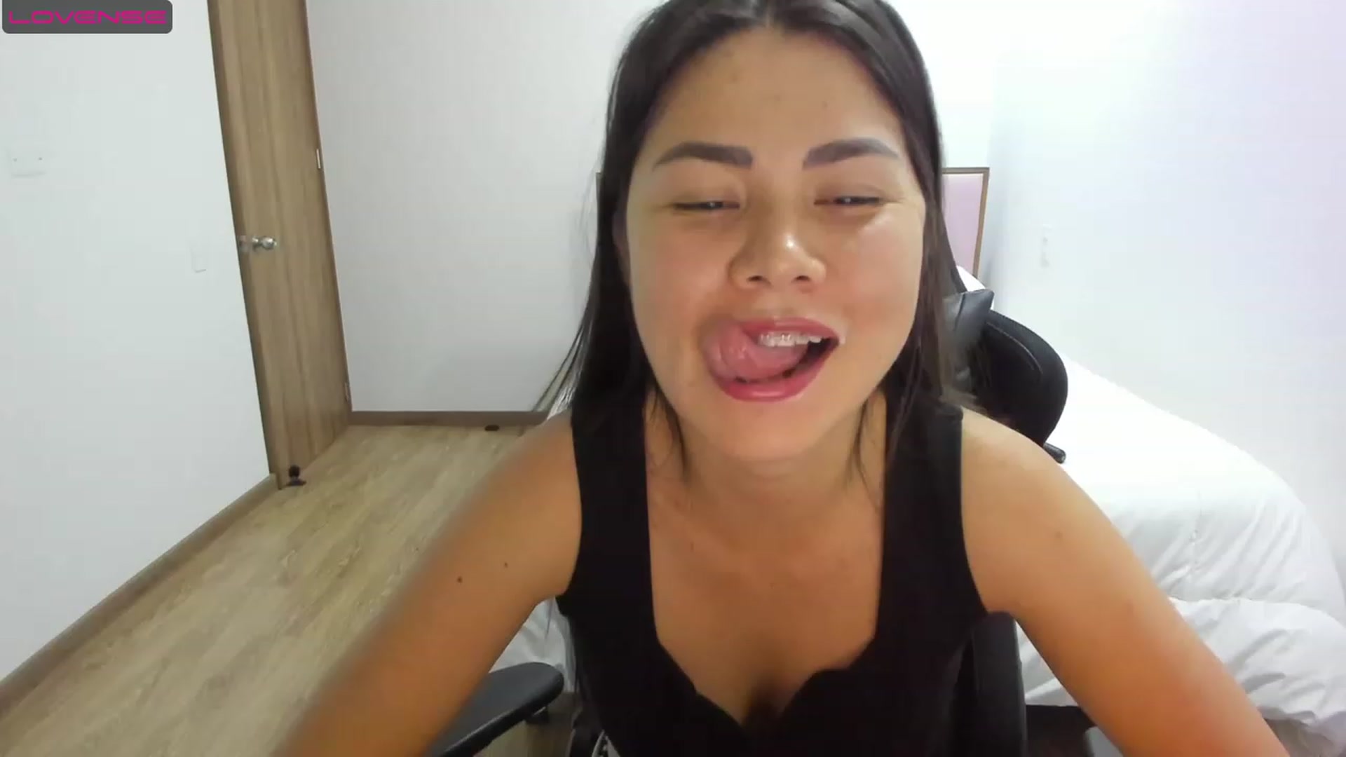 Gallery image thumbnail from Sexy_Nattaly's myfreecams stream on, 07/27/2023, 04:29 image 14 of 20