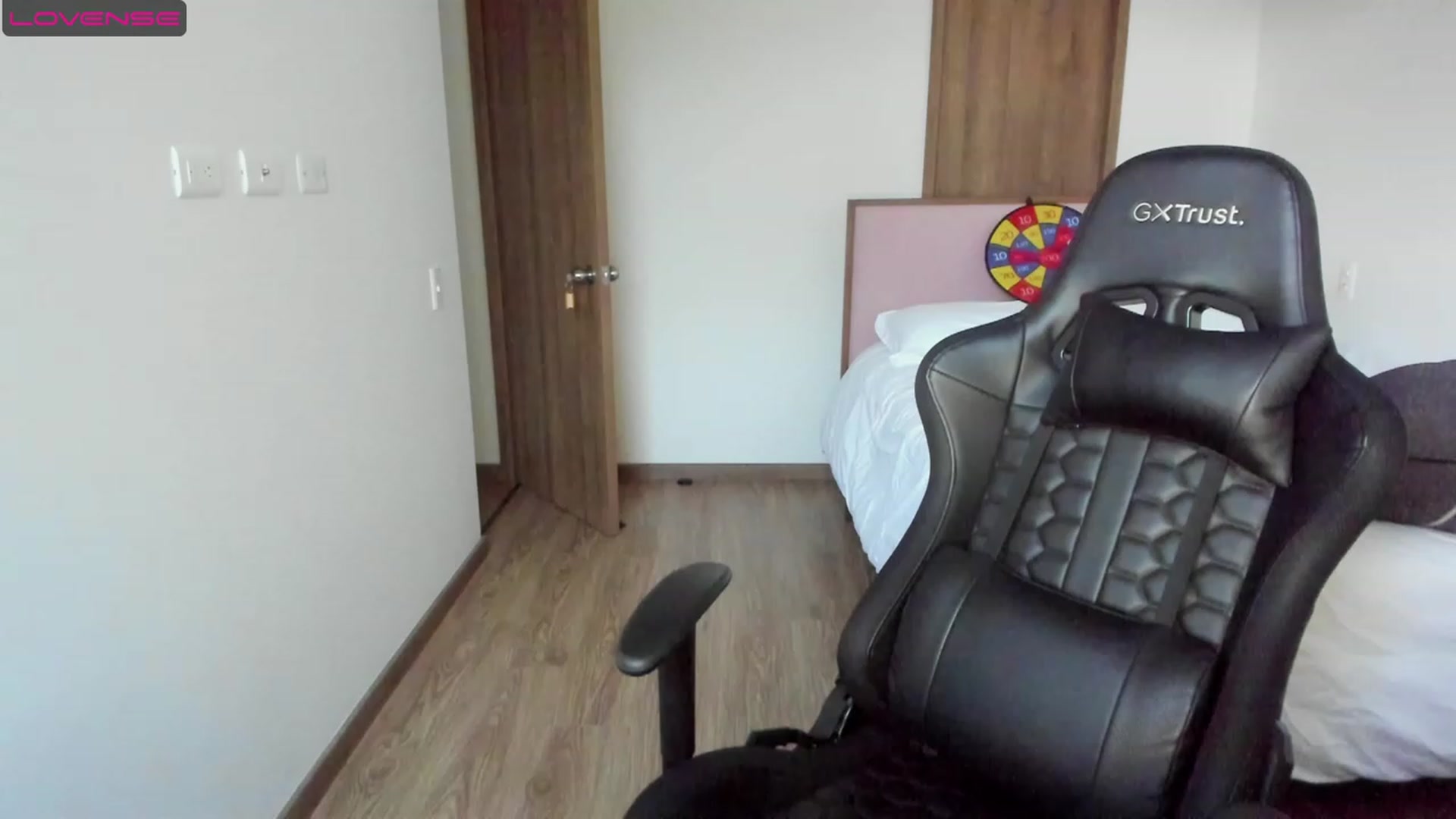 Gallery image thumbnail from Sexy_Nattaly's myfreecams stream on, 07/31/2023, 23:50 image 17 of 20