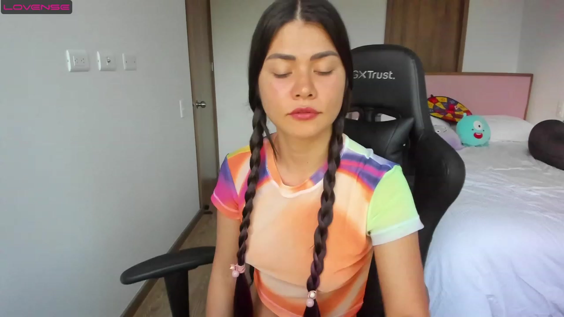 Gallery image thumbnail from Sexy_Nattaly's myfreecams stream on, 08/06/2023, 24:15 image 1 of 20