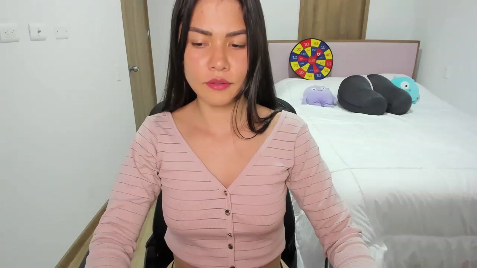 Gallery image thumbnail from Sexy_Nattaly's myfreecams stream on, 08/24/2023, 03:57 image 16 of 20