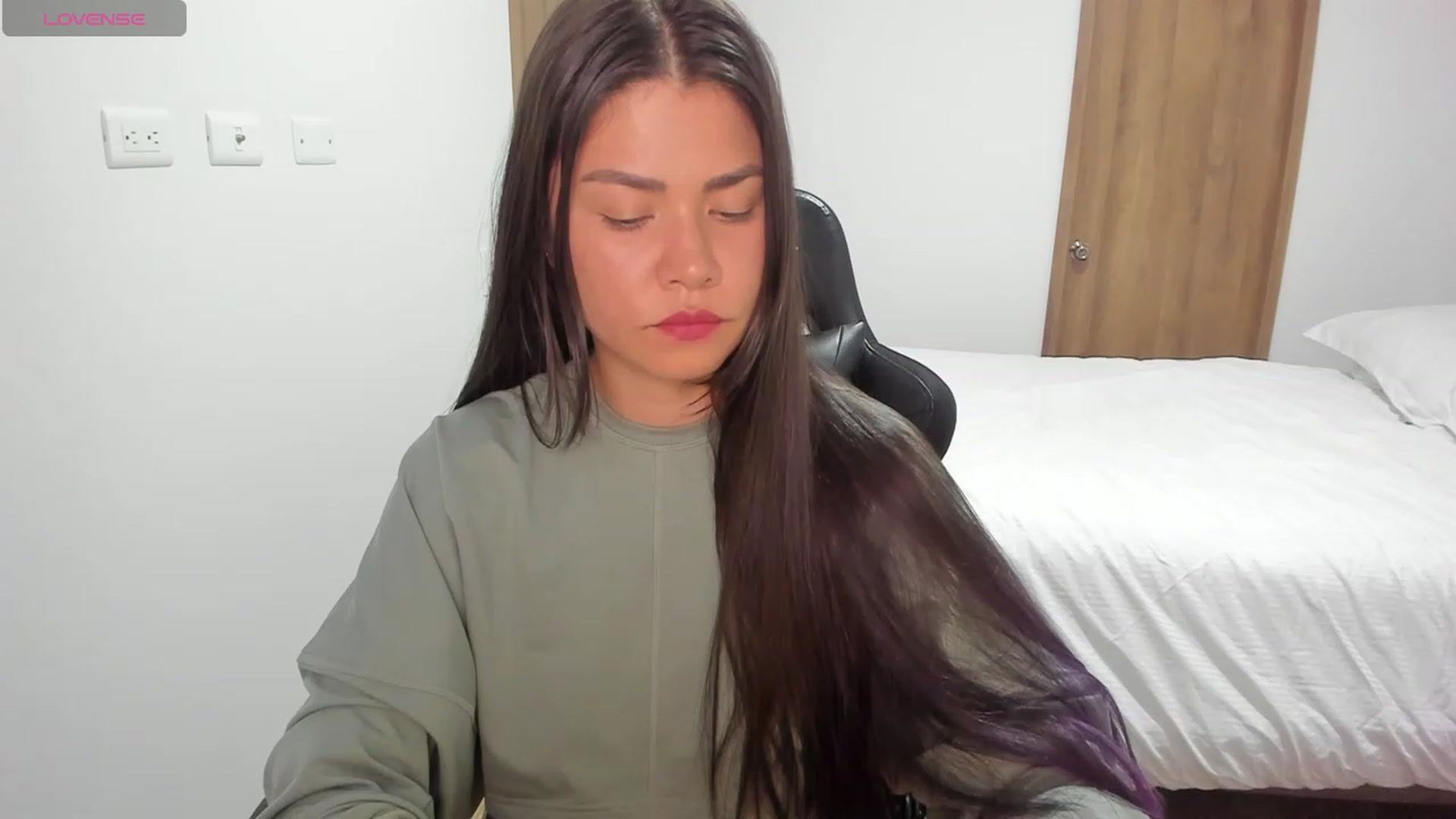 Gallery image thumbnail from Sexy_Nattaly's myfreecams stream on, 11/15/2023, 03:12 image 8 of 20