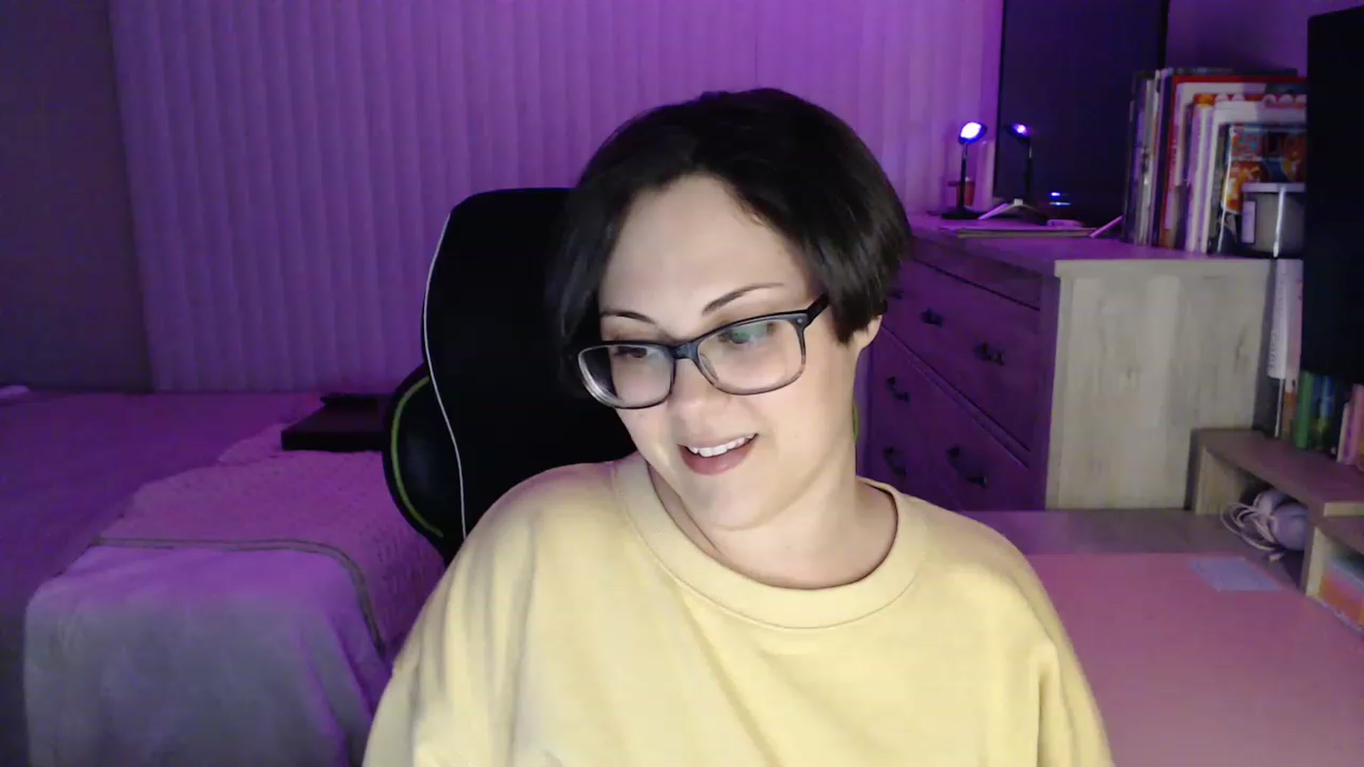 Gallery image thumbnail from Sexy_Sona's myfreecams stream on, 12/19/2022, 03:48 image 15 of 20