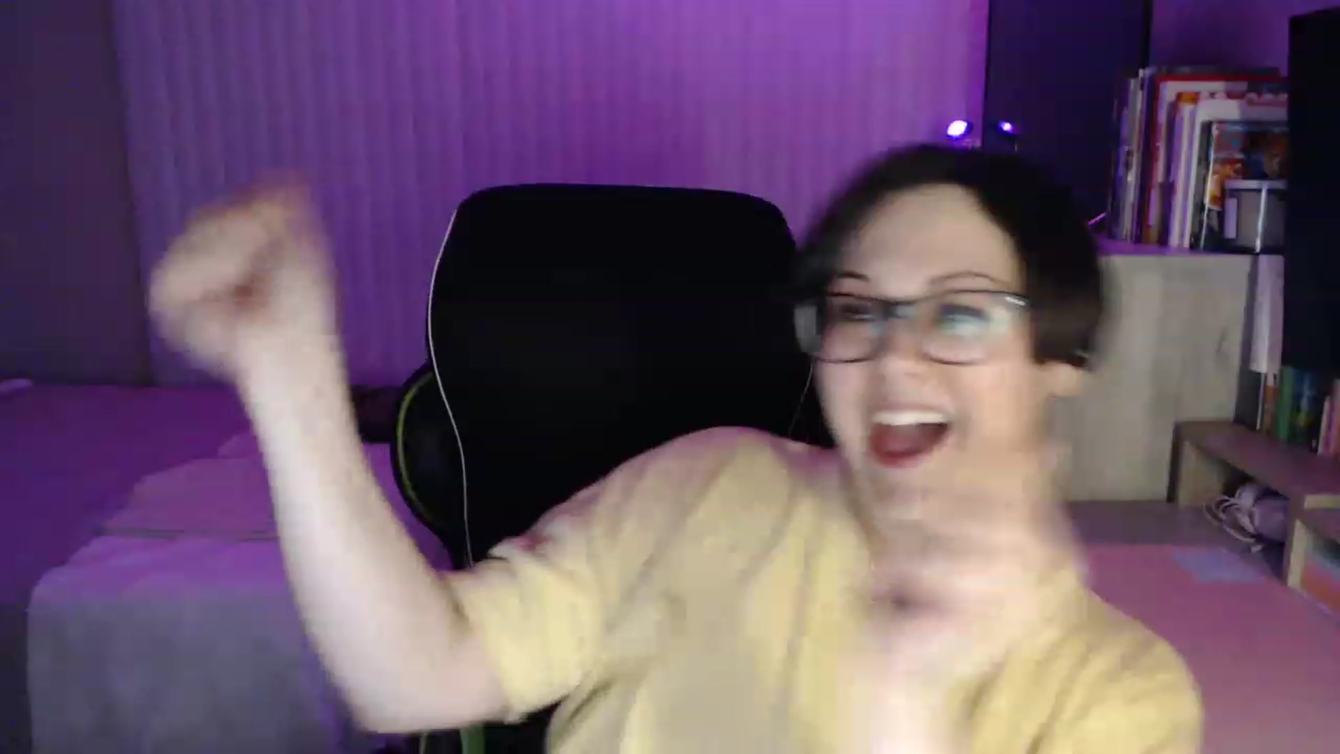 Gallery image thumbnail from Sexy_Sona's myfreecams stream on, 12/19/2022, 04:50 image 6 of 20