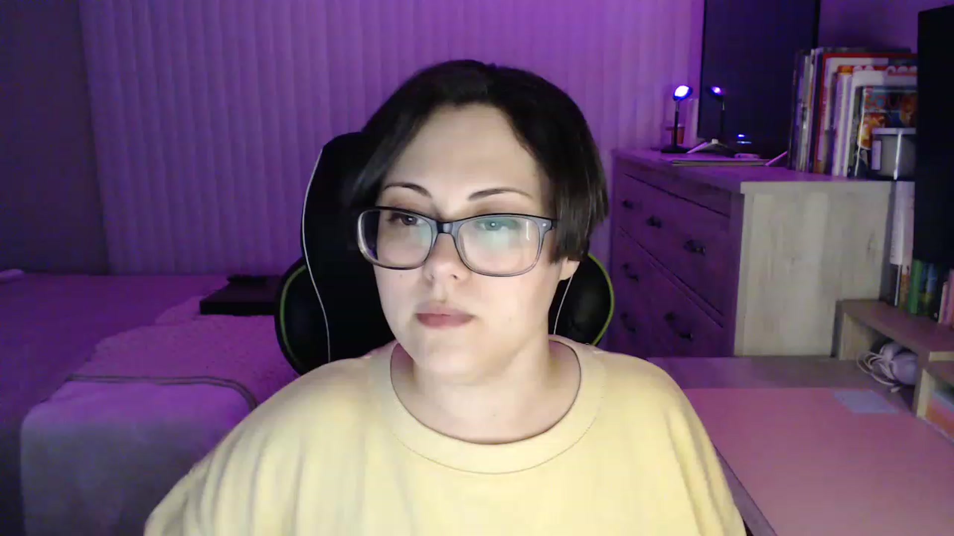 Gallery image thumbnail from Sexy_Sona's myfreecams stream on, 12/19/2022, 04:50 image 11 of 20