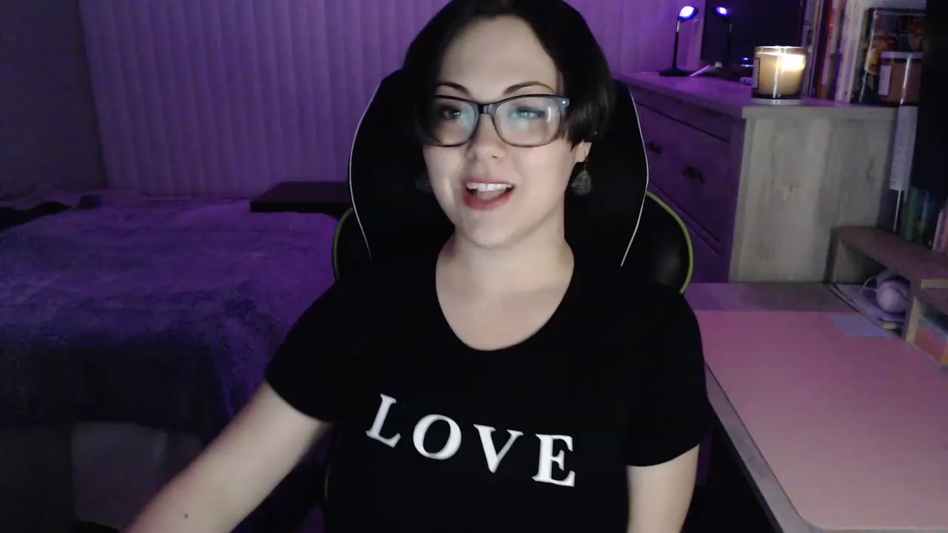 Gallery image thumbnail from Sexy_Sona's myfreecams stream on, 12/27/2022, 03:53 image 4 of 20