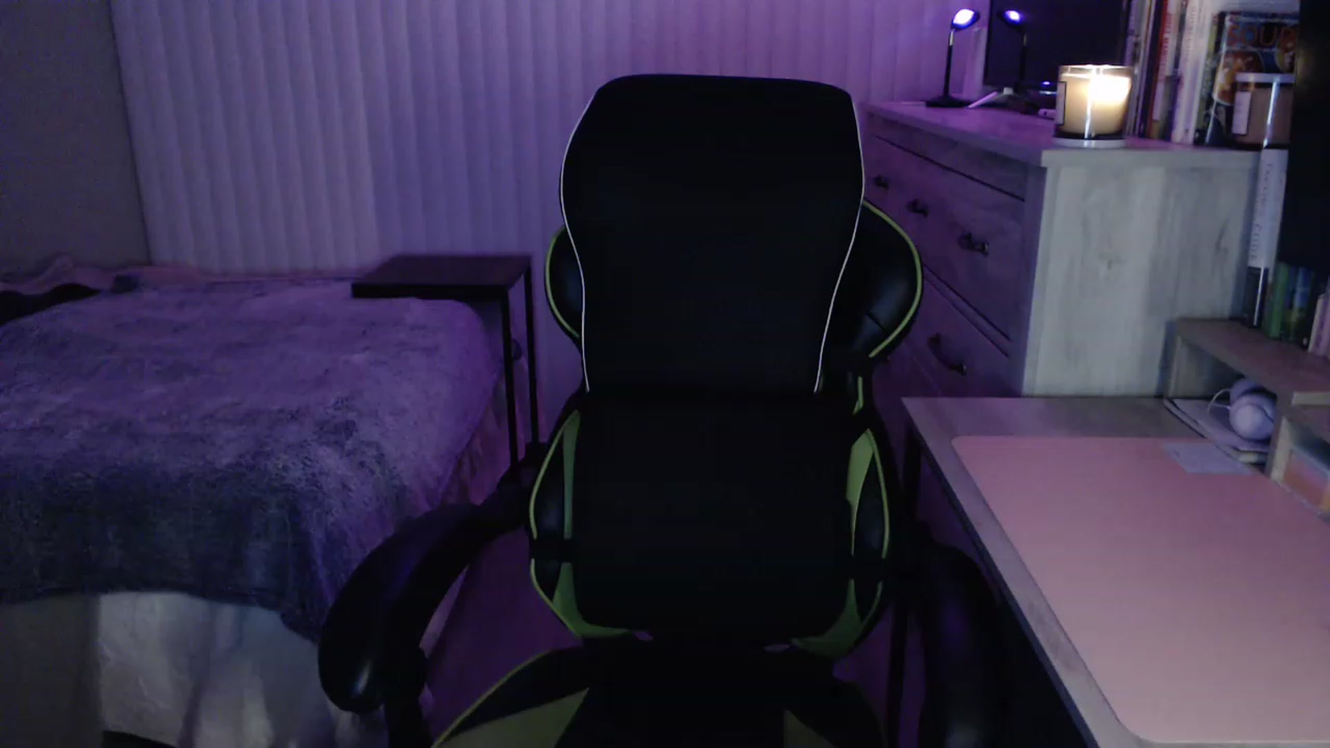 Gallery image thumbnail from Sexy_Sona's myfreecams stream on, 12/27/2022, 03:53 image 1 of 20