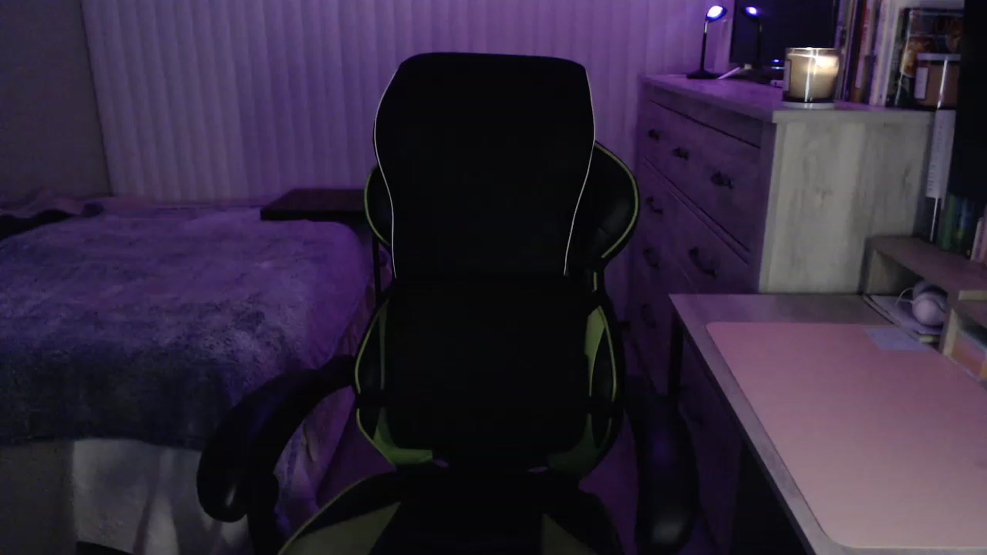 Gallery image thumbnail from Sexy_Sona's myfreecams stream on, 12/27/2022, 03:53 image 19 of 20