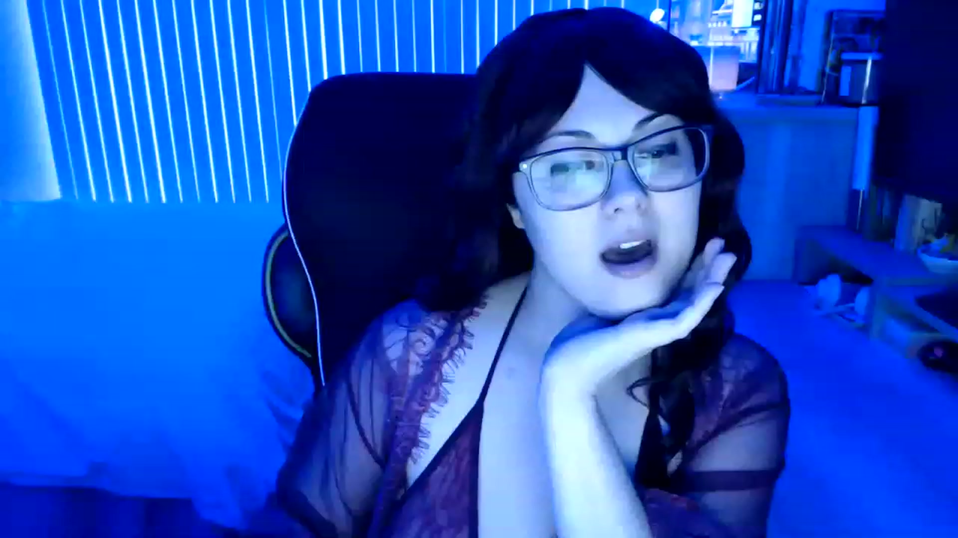 Gallery image thumbnail from Sexy_Sona's myfreecams stream on, 01/16/2023, 17:49 image 8 of 20