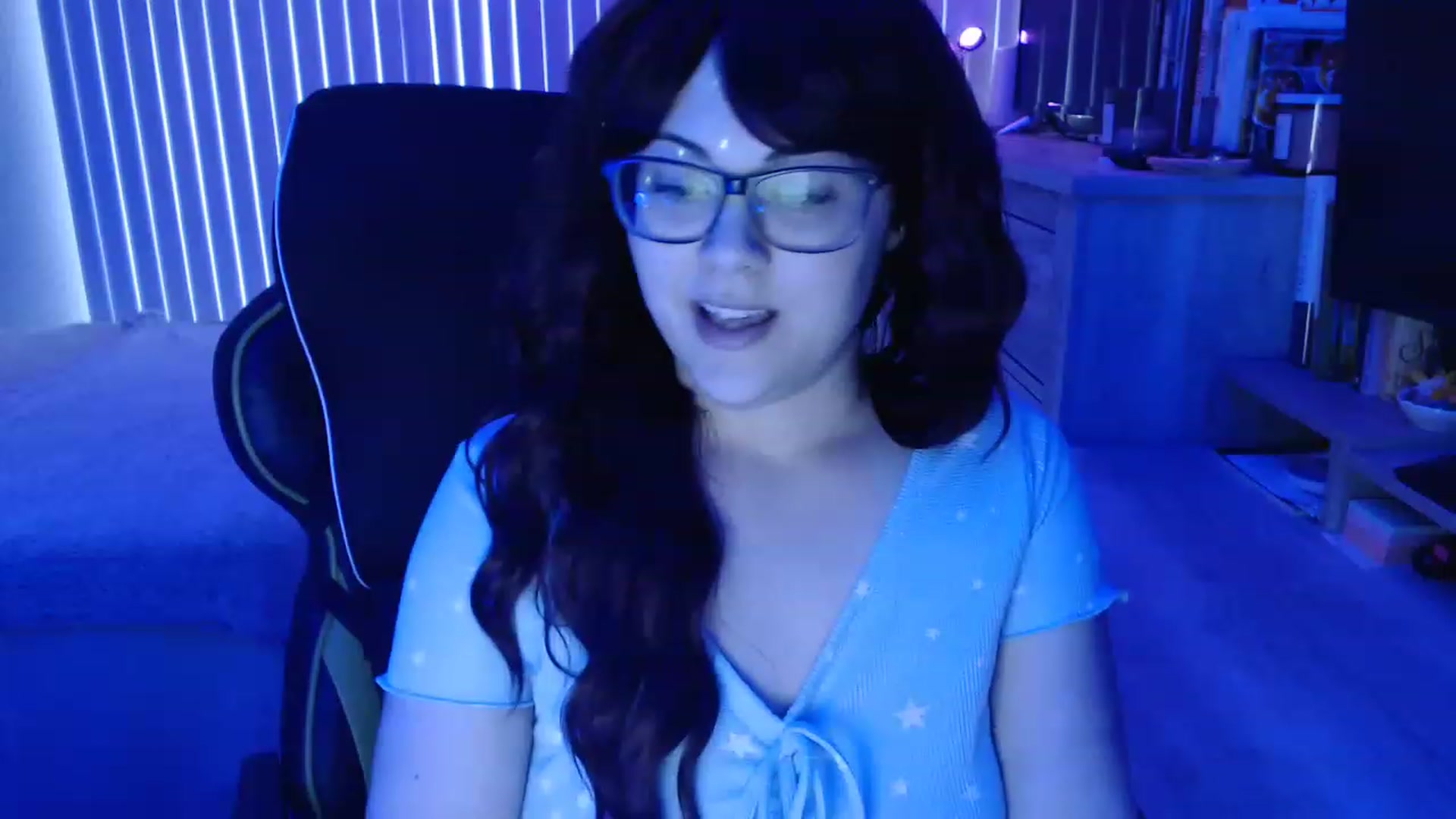 Gallery image thumbnail from Sexy_Sona's myfreecams stream on, 01/25/2023, 21:45 image 3 of 20