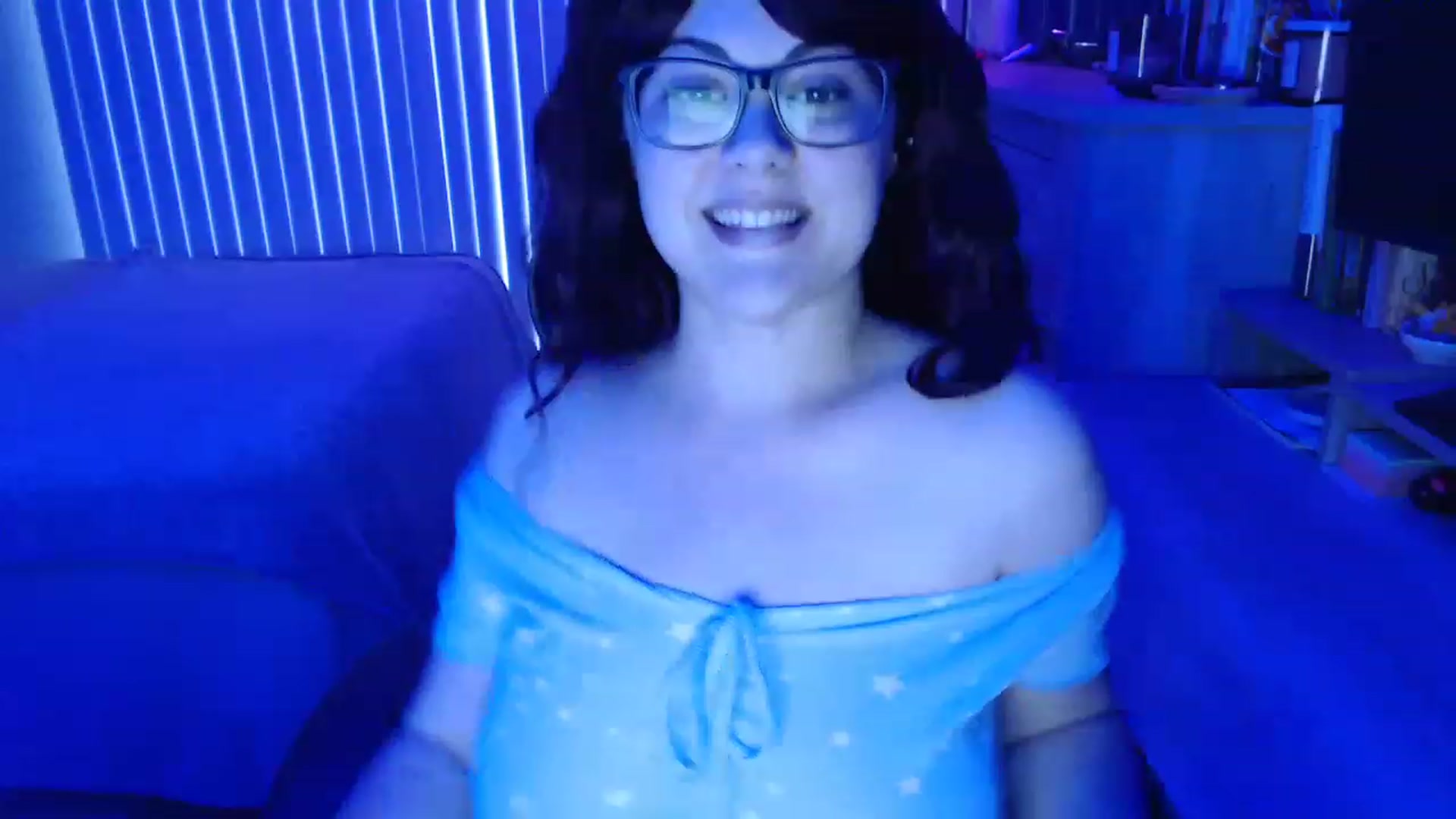 Gallery image thumbnail from Sexy_Sona's myfreecams stream on, 01/25/2023, 22:13 image 6 of 20