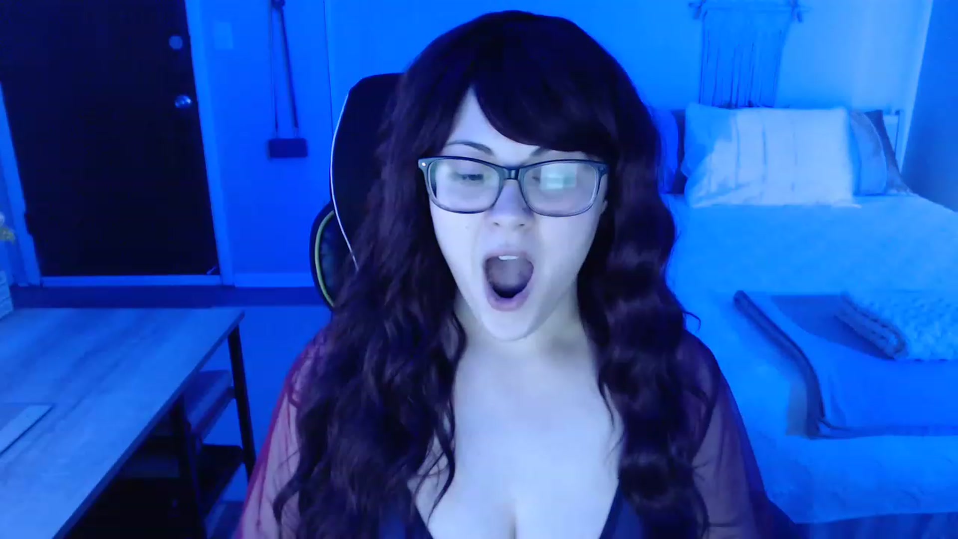 Gallery image thumbnail from Sexy_Sona's myfreecams stream on, 01/30/2023, 18:39 image 8 of 20