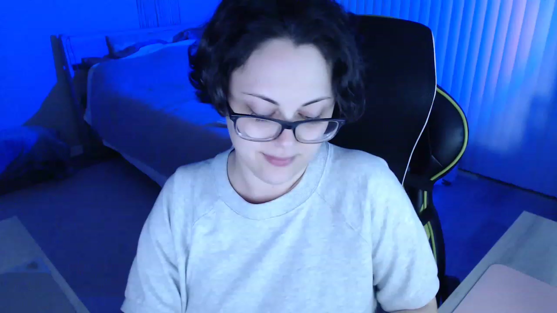 Gallery image thumbnail from Sexy_Sona's myfreecams stream on, 03/08/2023, 24:05 image 6 of 20