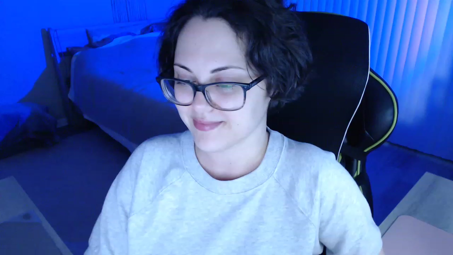 Gallery image thumbnail from Sexy_Sona's myfreecams stream on, 03/08/2023, 24:05 image 5 of 20