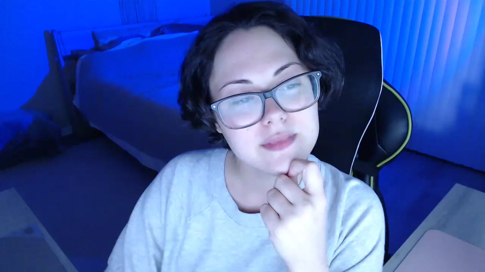 Gallery image thumbnail from Sexy_Sona's myfreecams stream on, 03/08/2023, 24:05 image 20 of 20