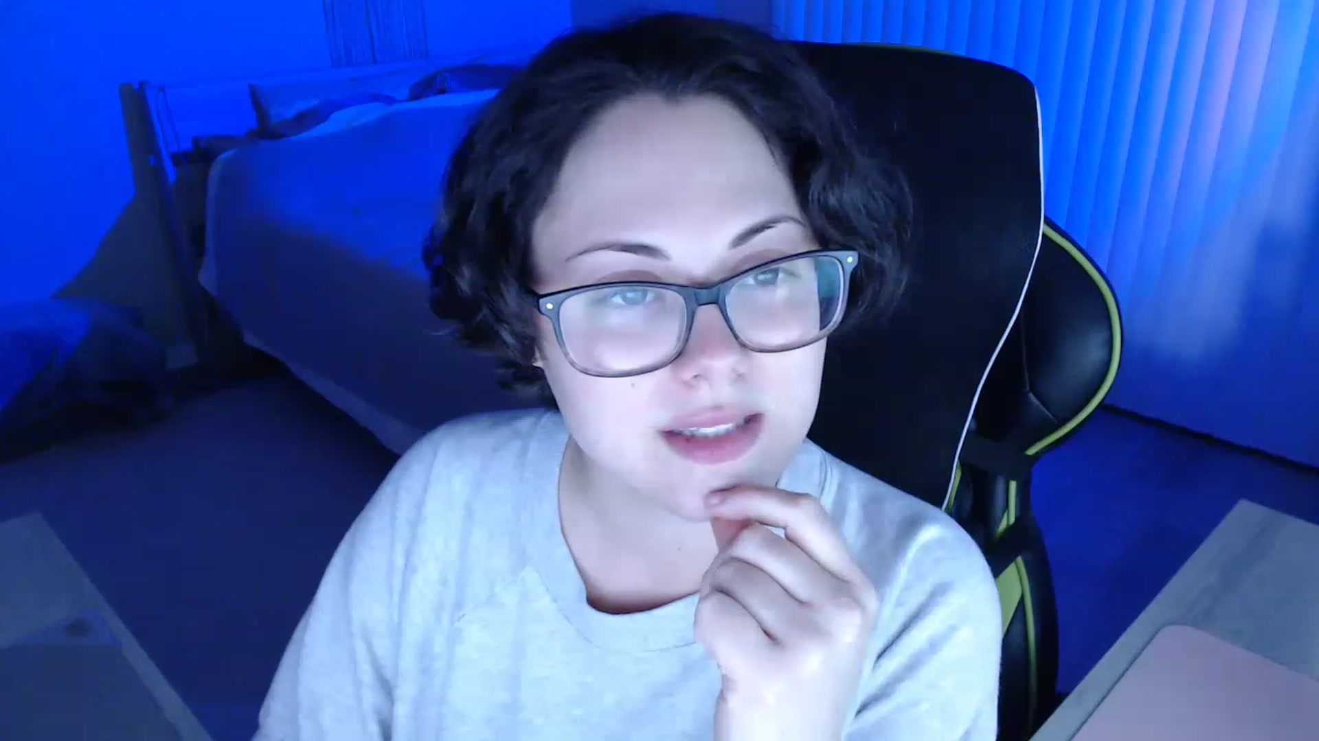 Gallery image thumbnail from Sexy_Sona's myfreecams stream on, 03/08/2023, 24:05 image 19 of 20